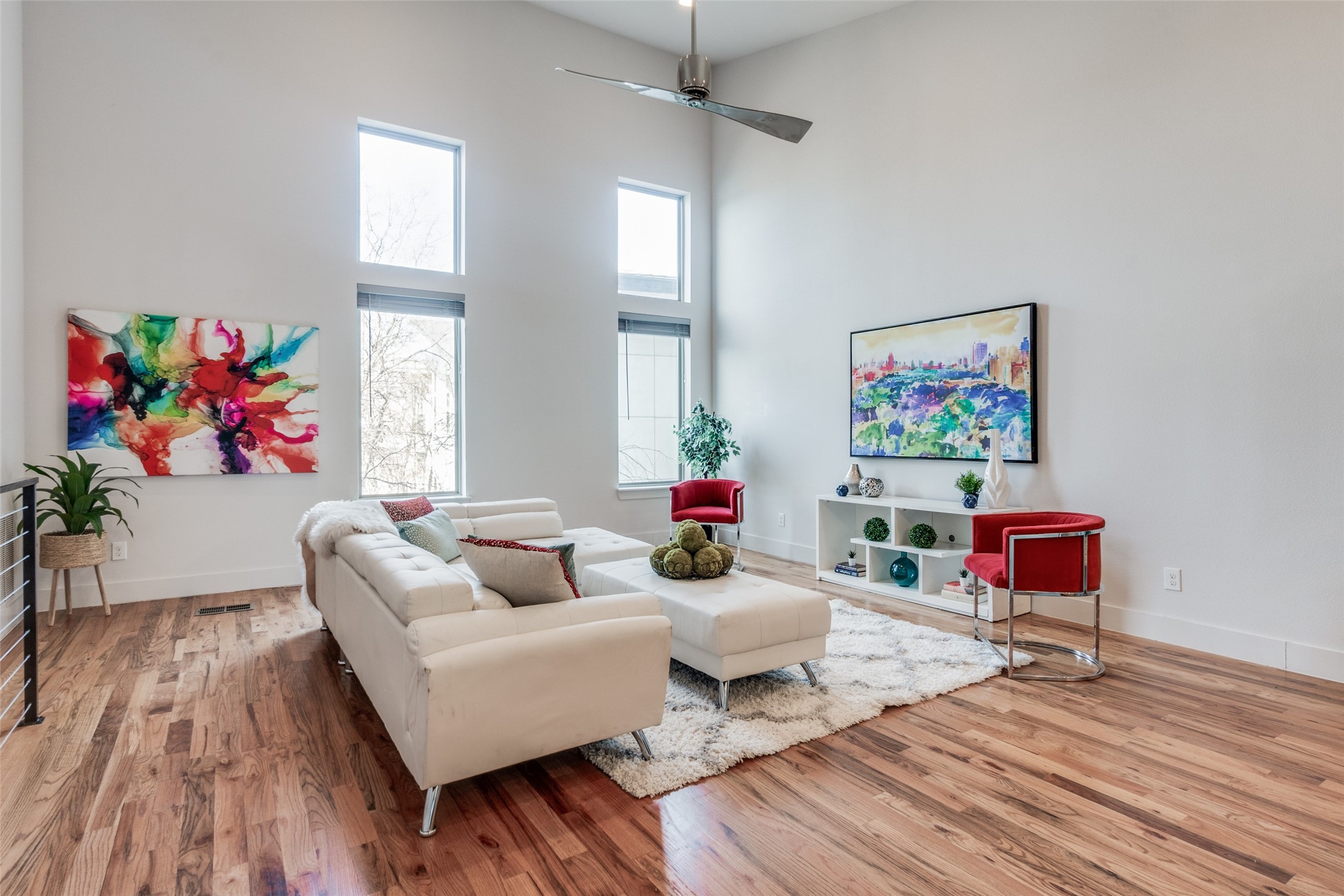 2431 N Garrett Avenue 2