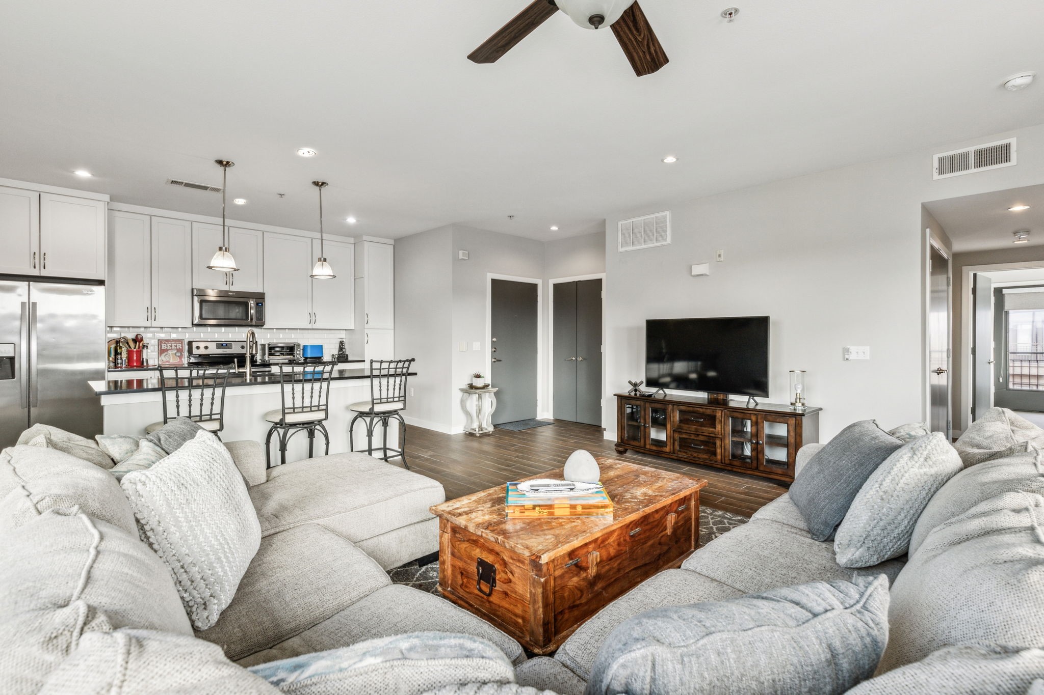 5609 Smu Boulevard 401