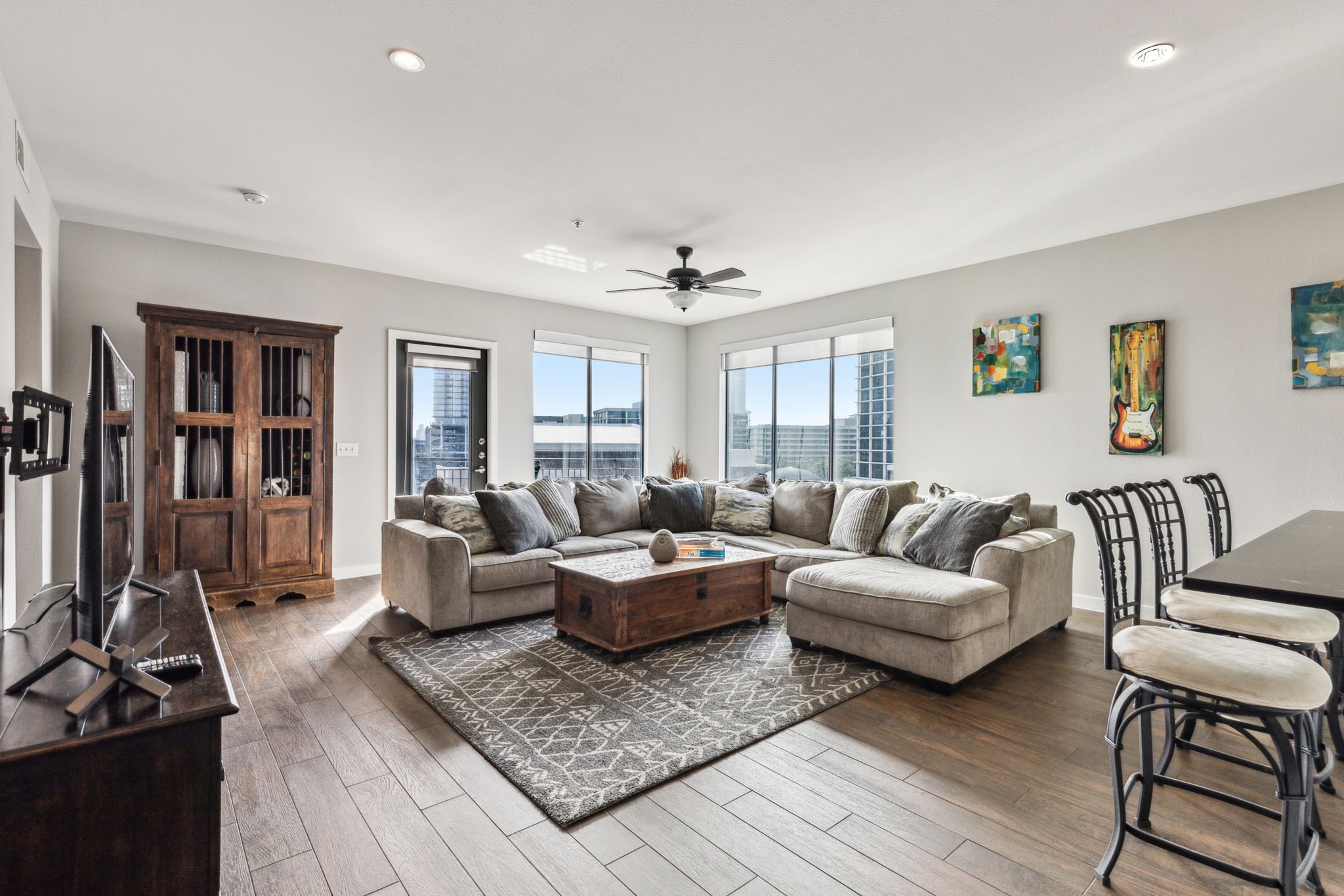 5609 Smu Boulevard 401