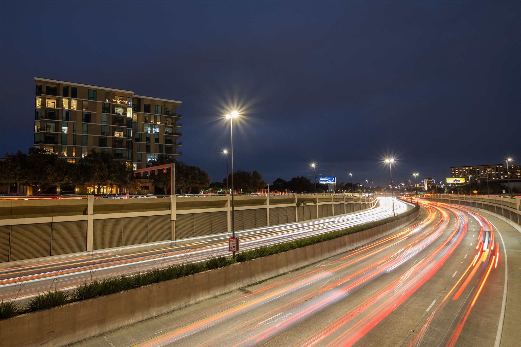 5656 N Central Expressway 705