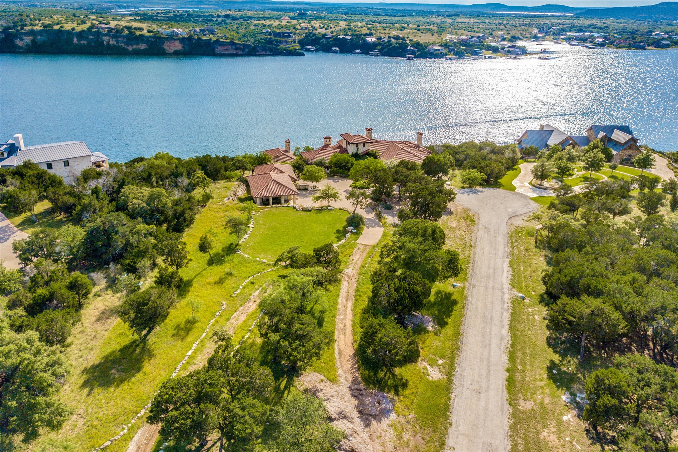 1011 Lakeview Point Road