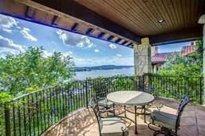 1011 Lakeview Point Road