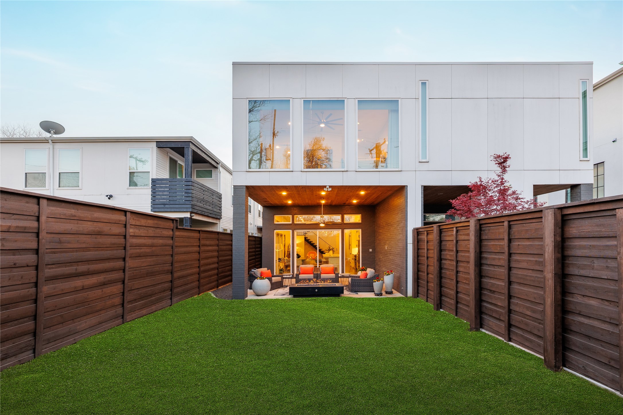 2008 Moser Avenue