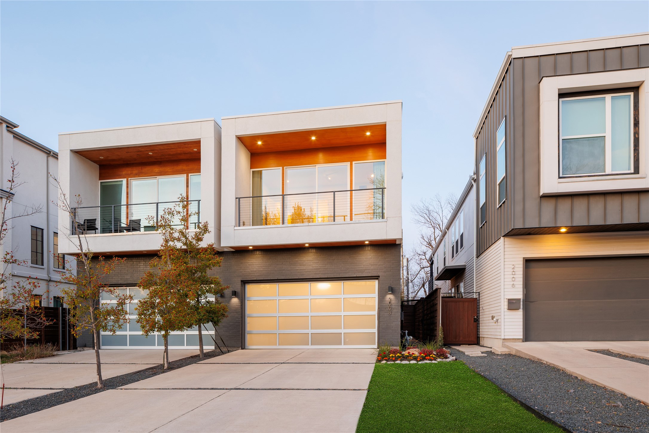 2008 Moser Avenue