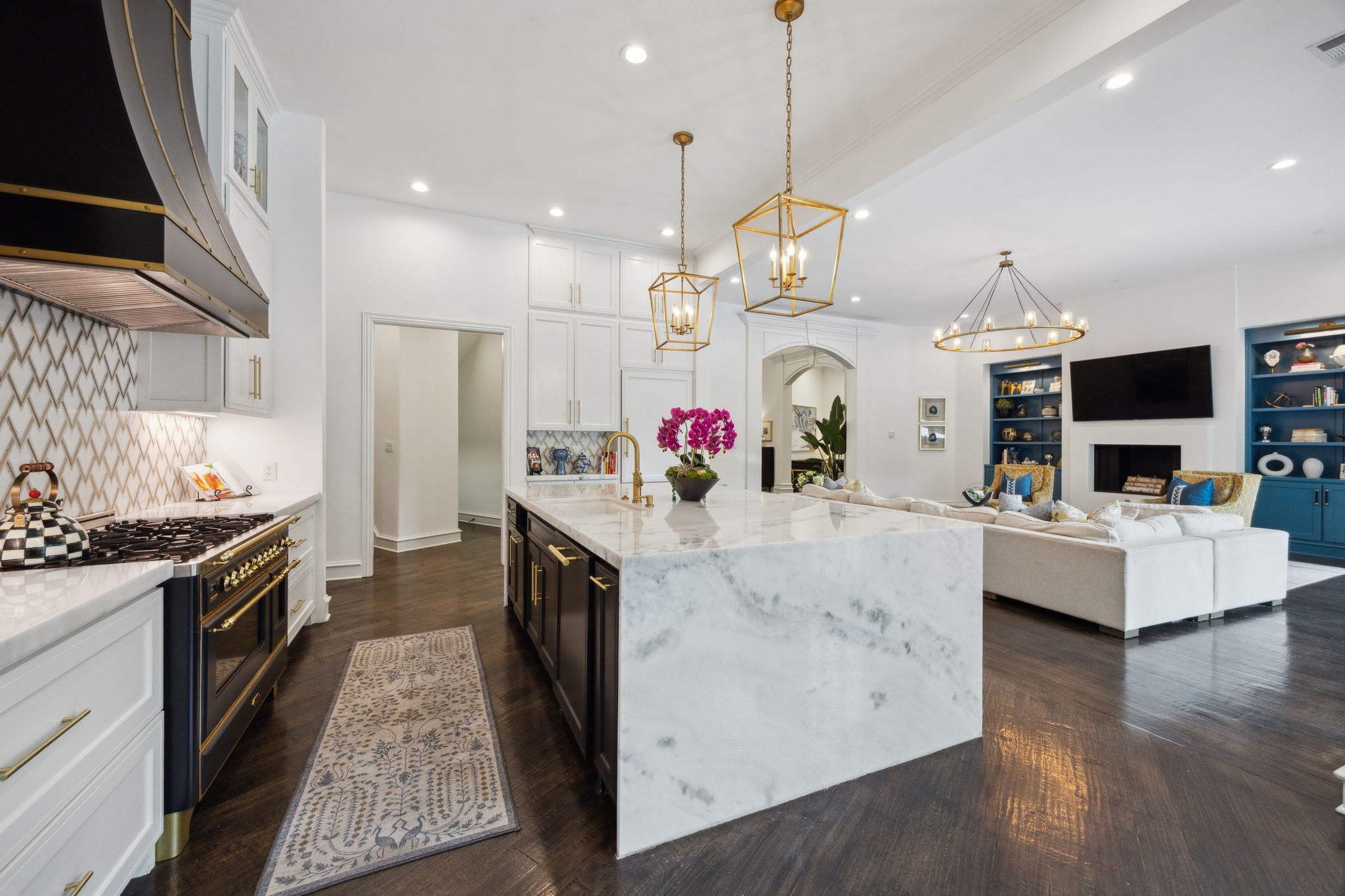 6625 Overlook Court