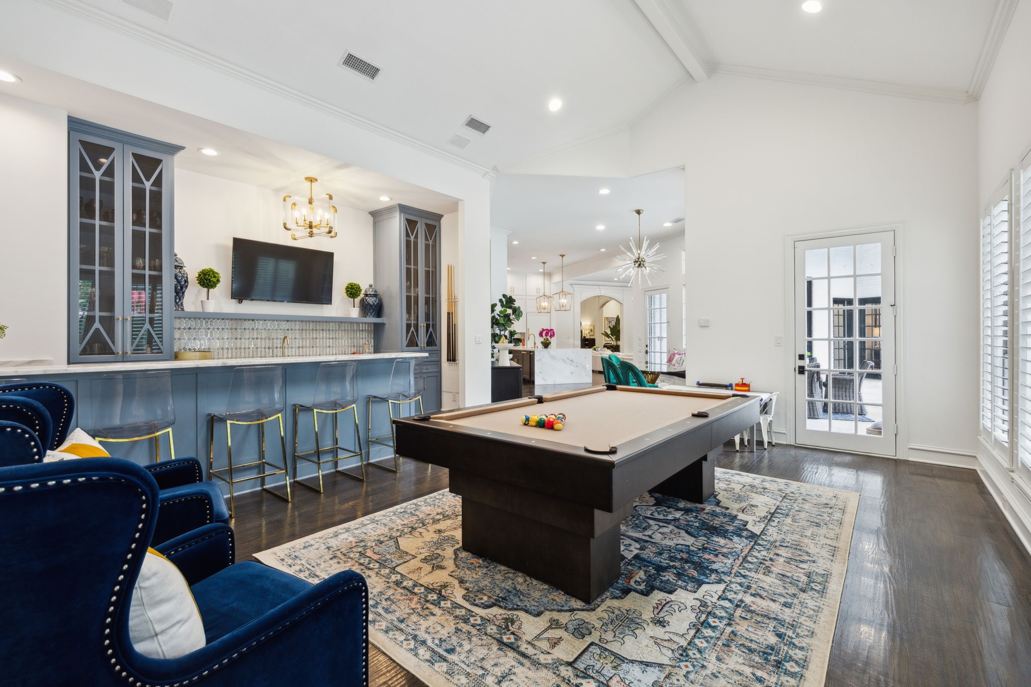 6625 Overlook Court
