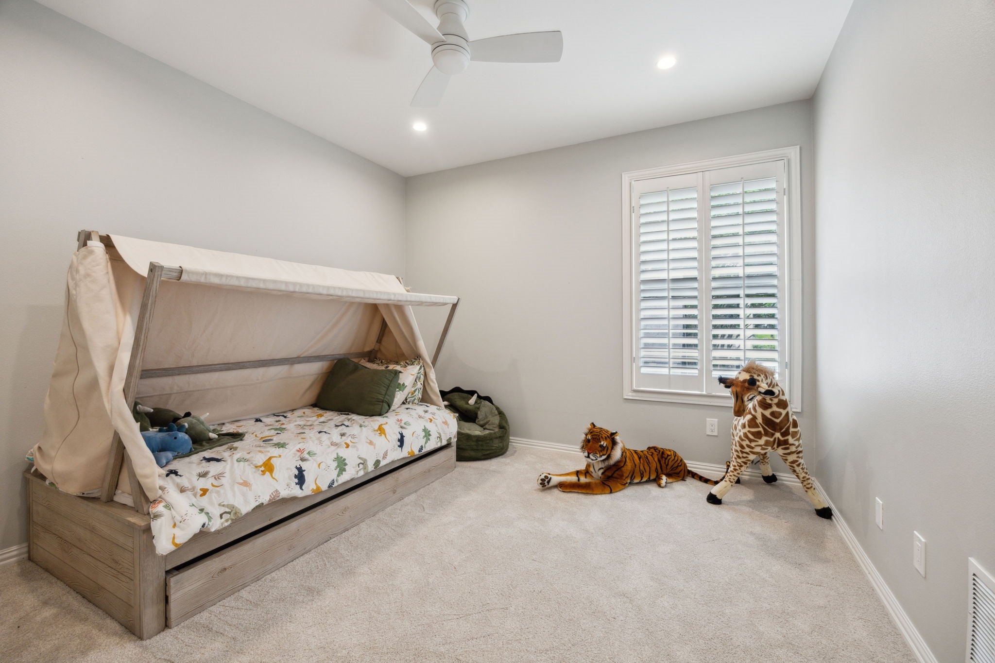 6625 Overlook Court