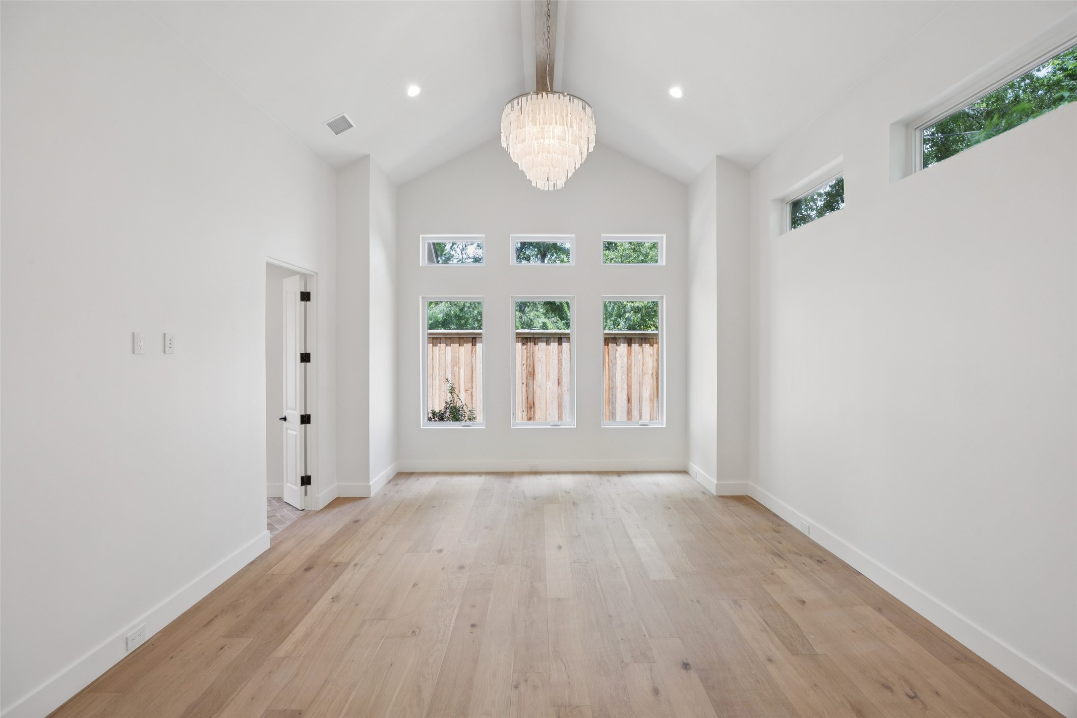 8730 Rexford Drive