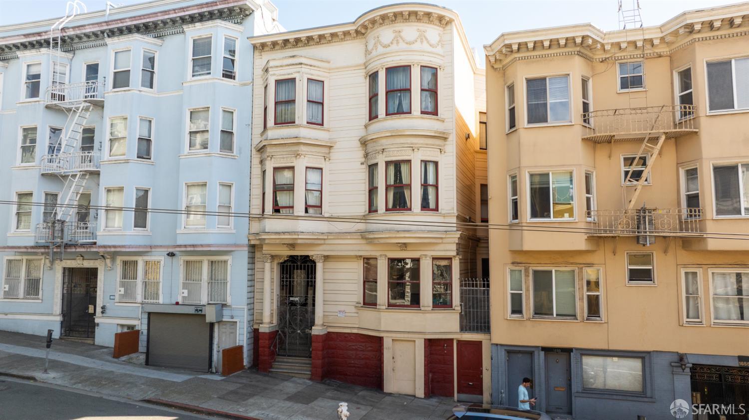 1645-1649 Sacramento Street