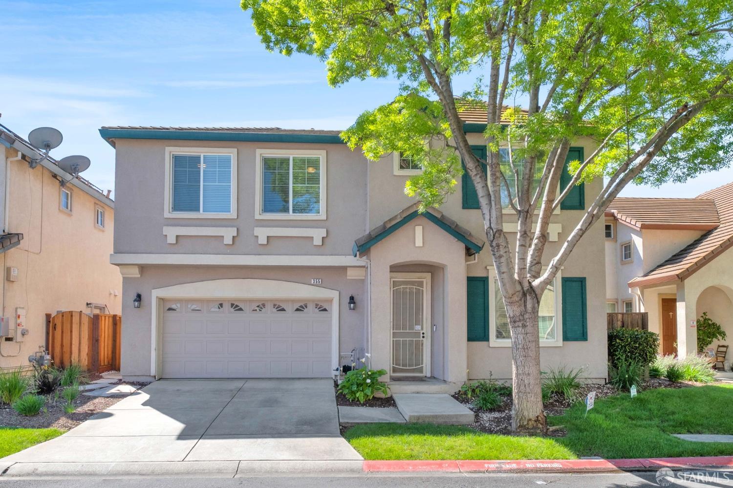 355 Foxglove Street