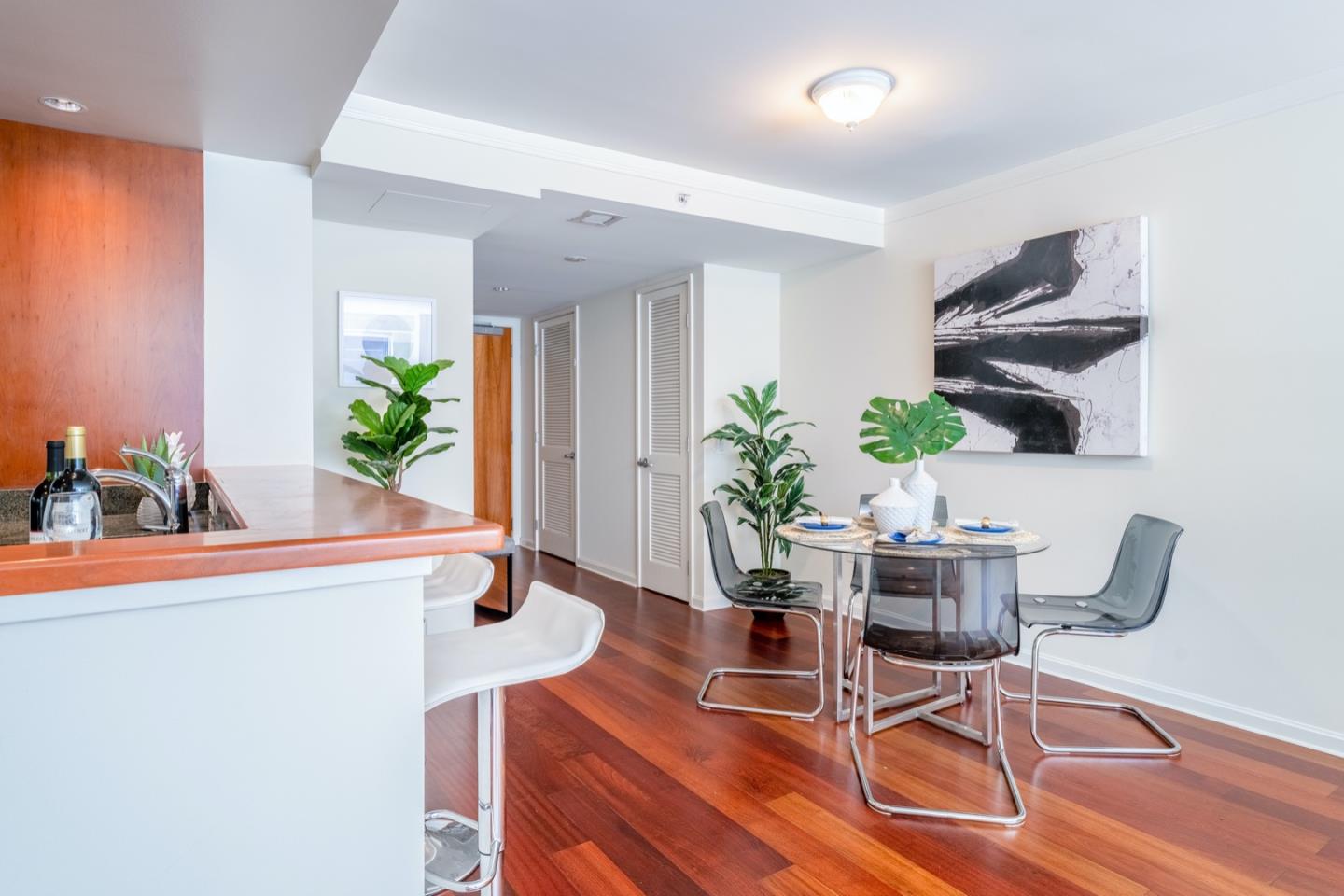 400 Beale ST 506