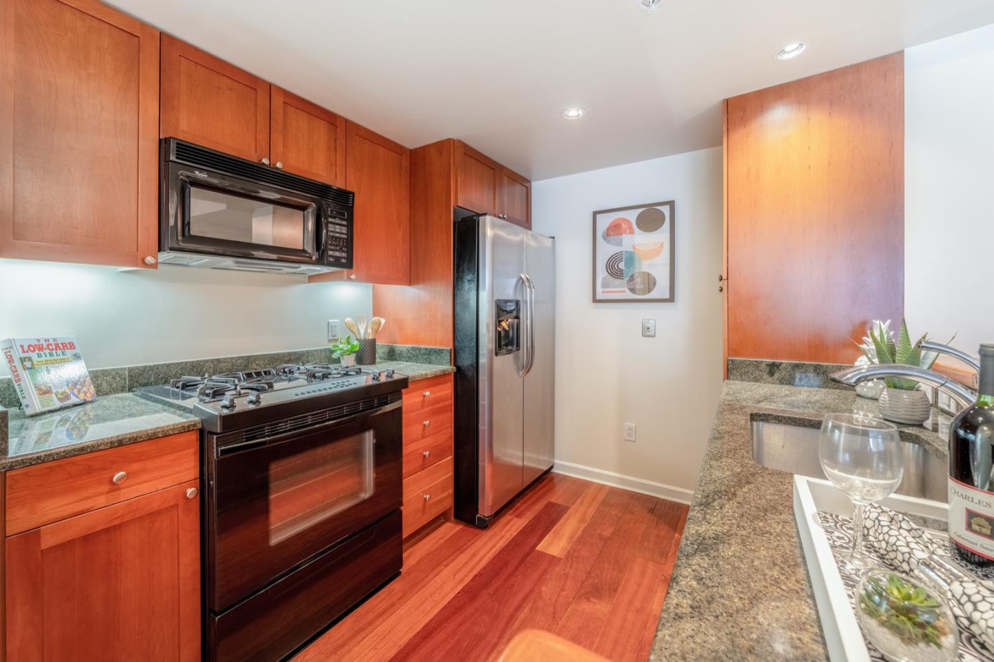 400 Beale ST 506