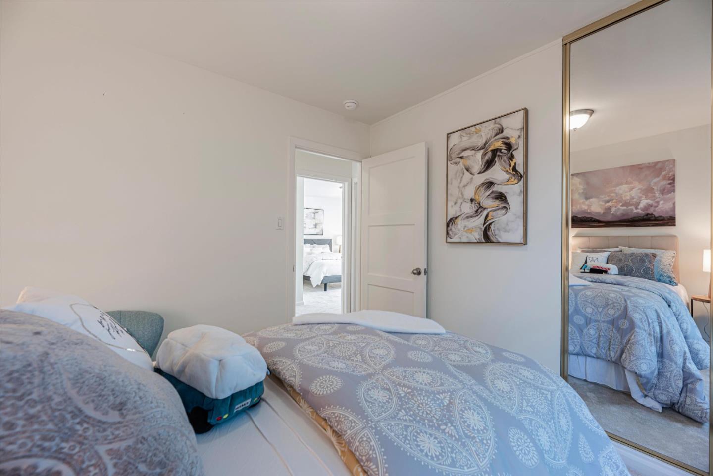 827 Byron DR