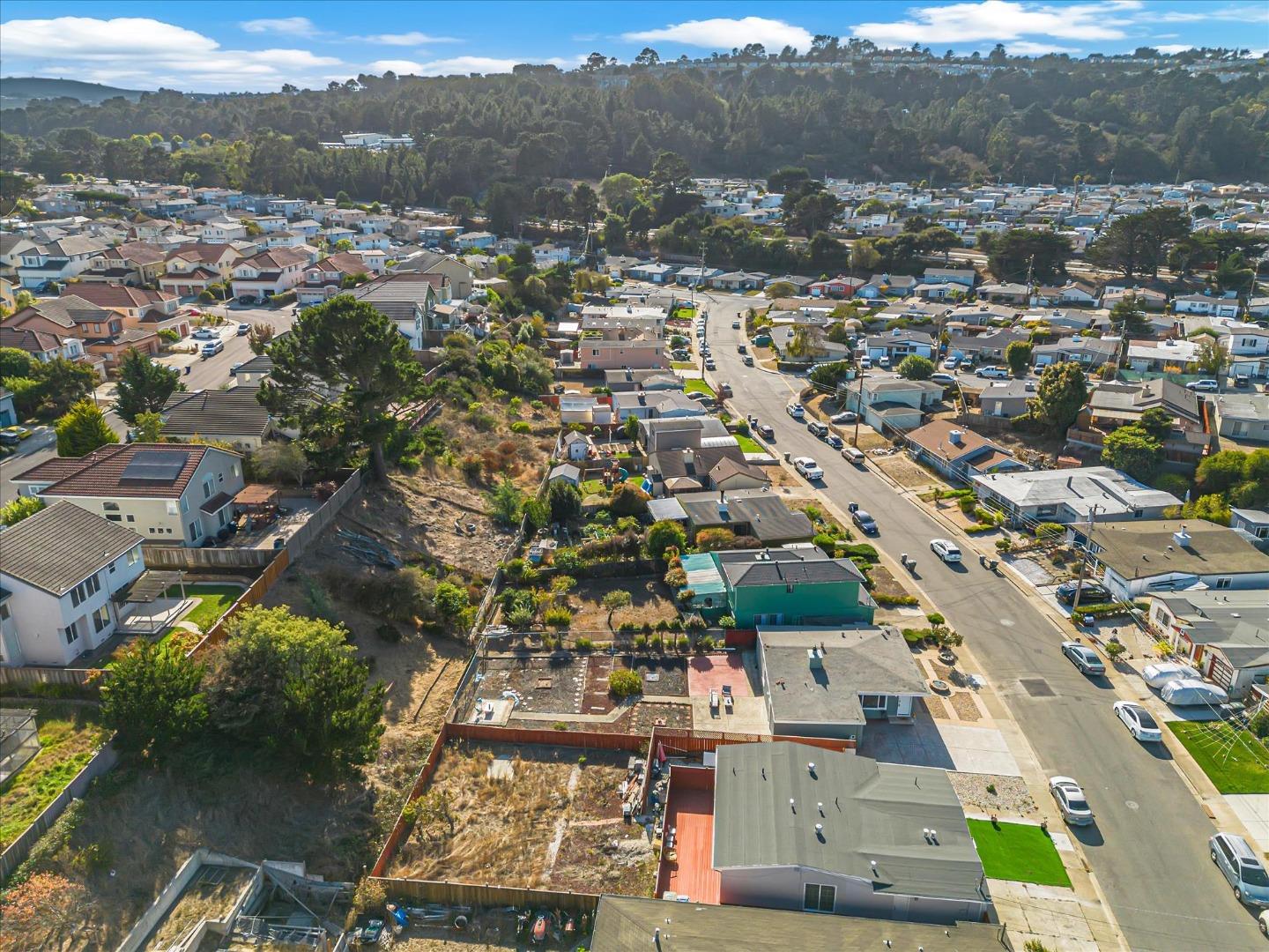 827 Byron DR