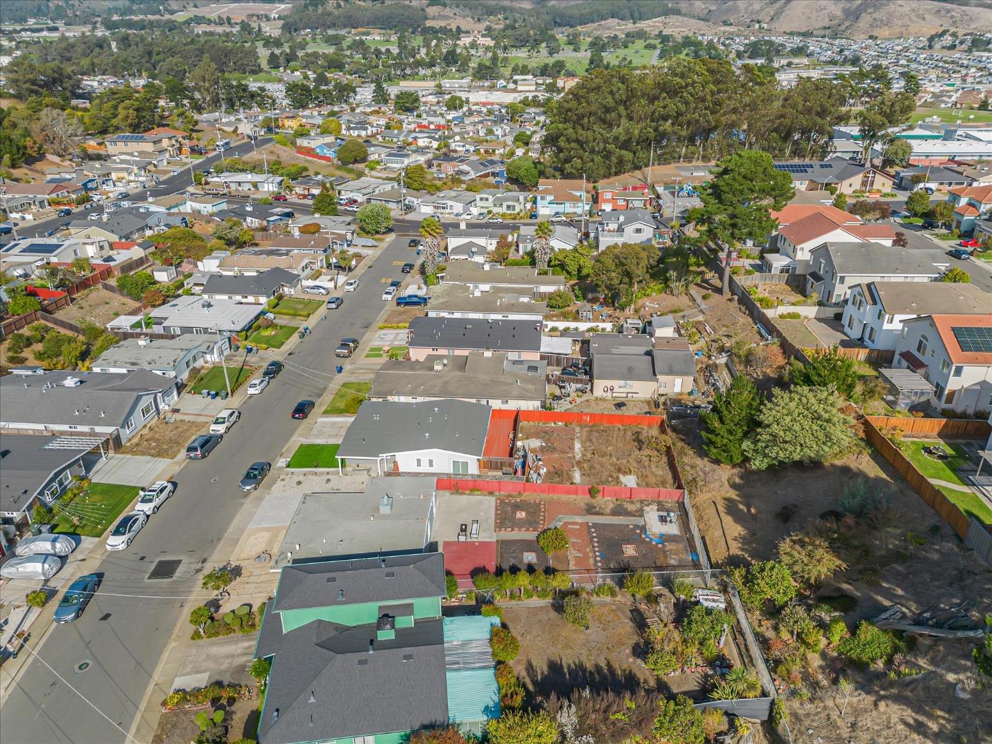 827 Byron DR