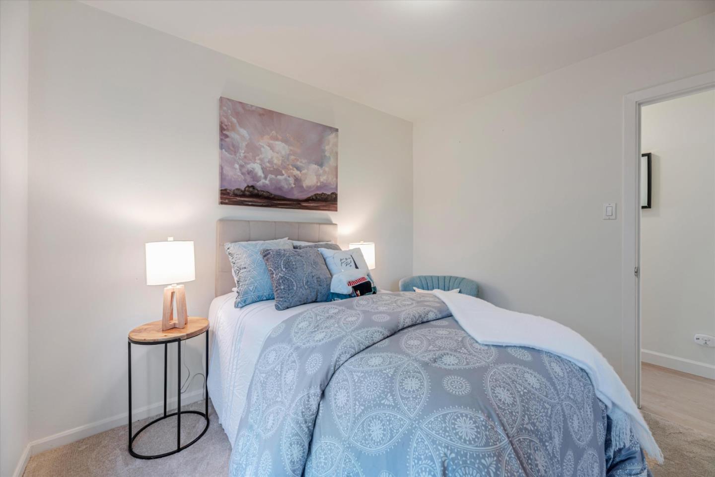 827 Byron DR