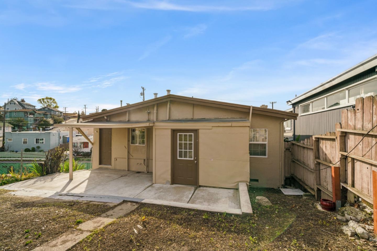 2523 23rd AVE