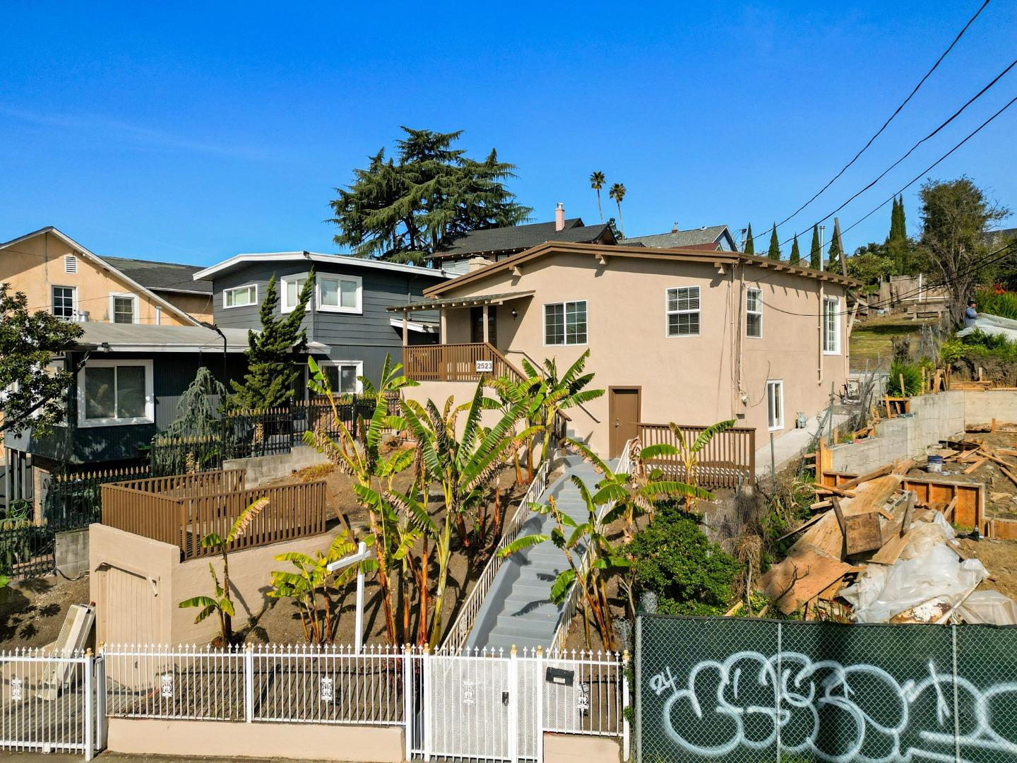 2523 23rd AVE