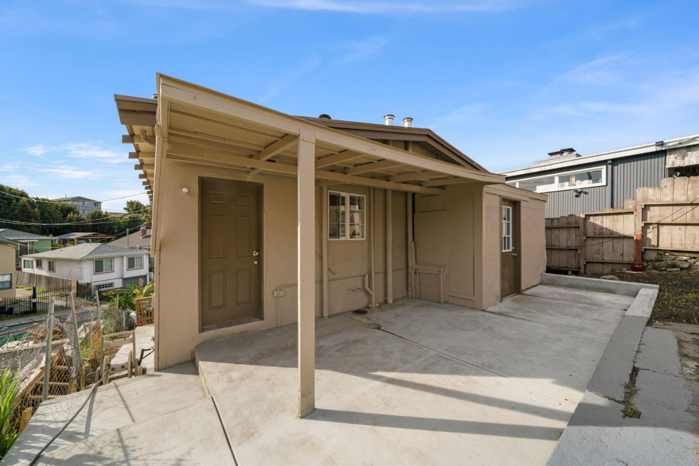 2523 23rd AVE