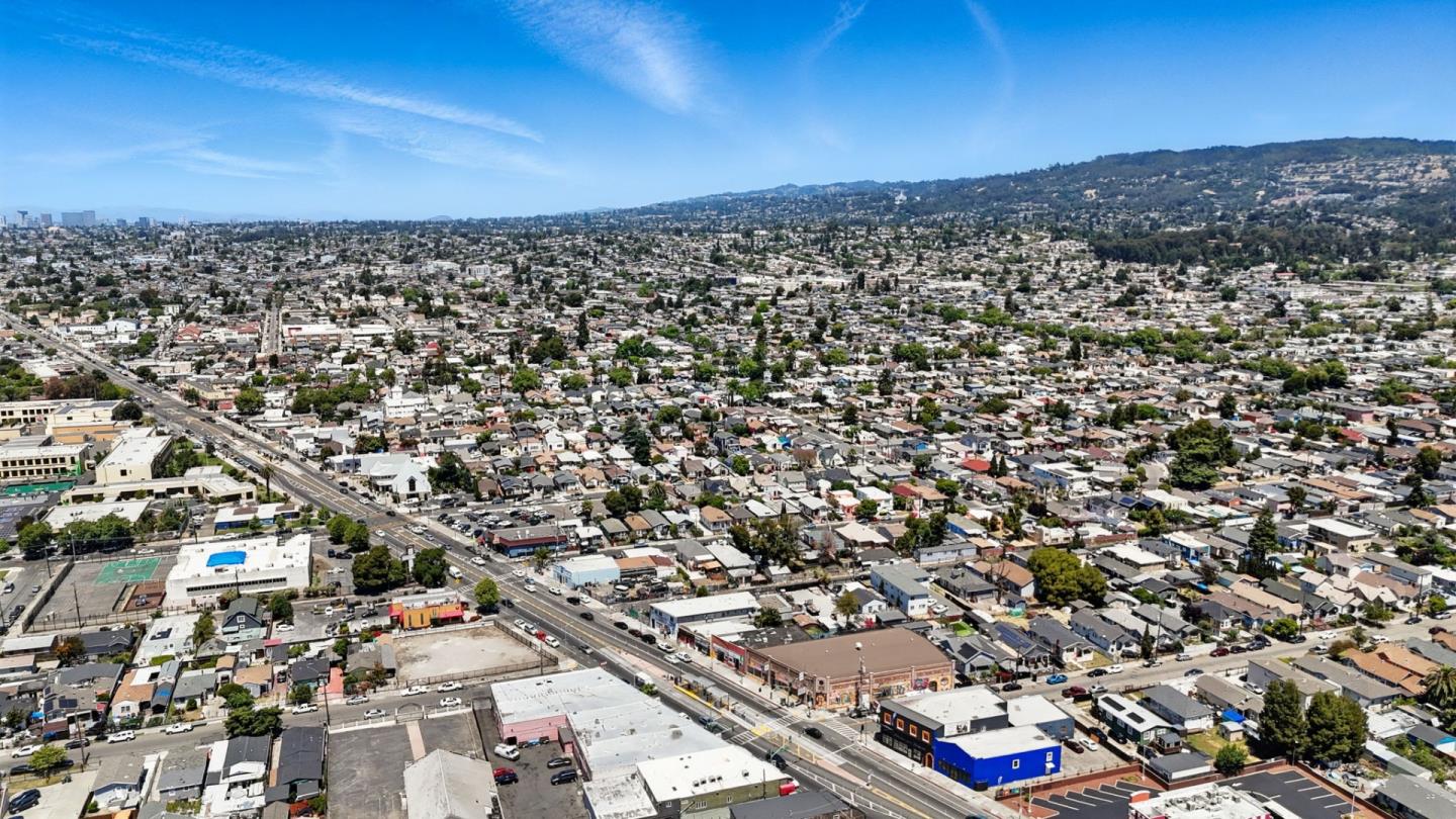 7134 International BLVD
