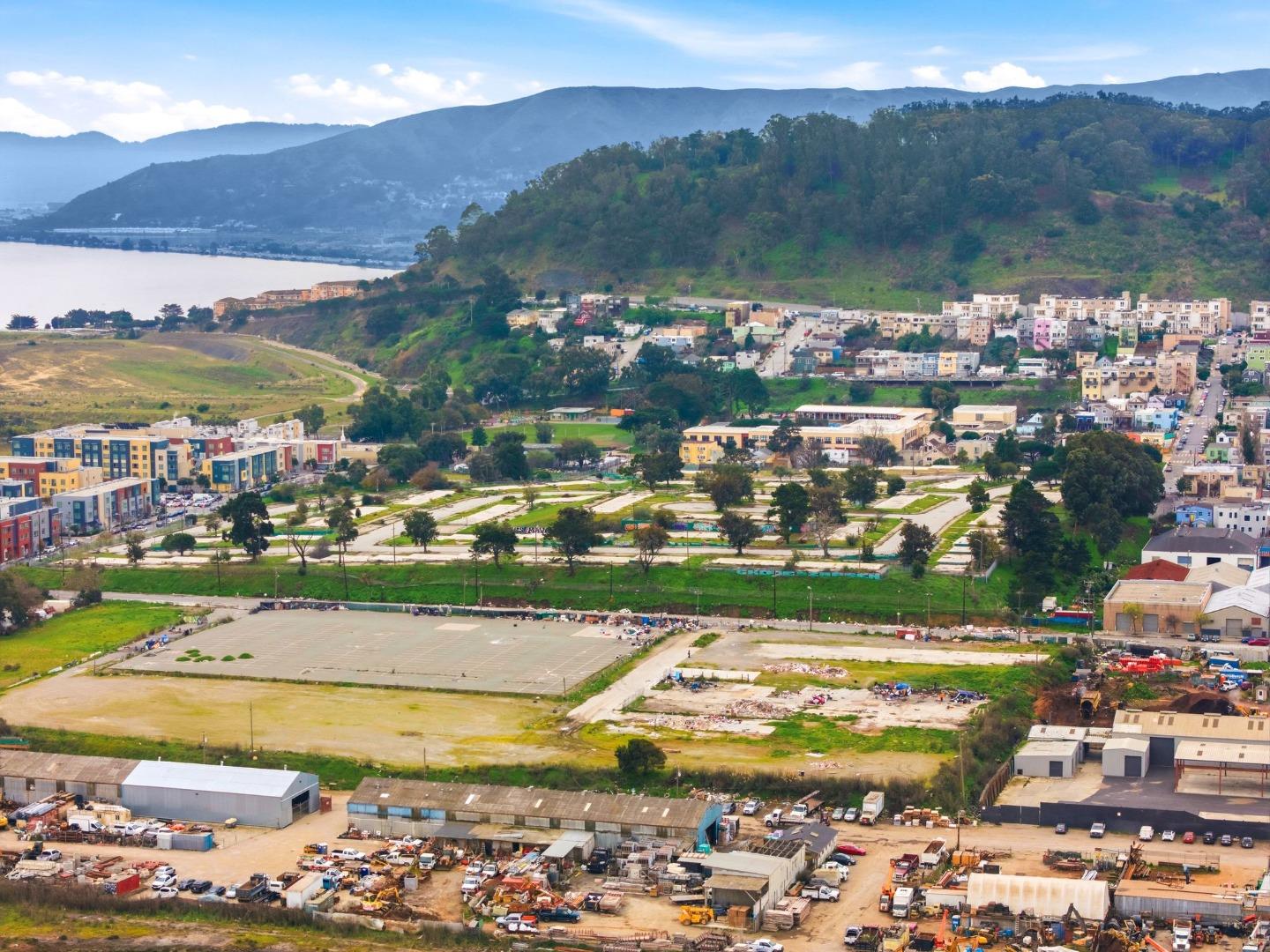 1601-1603 Revere Avenue