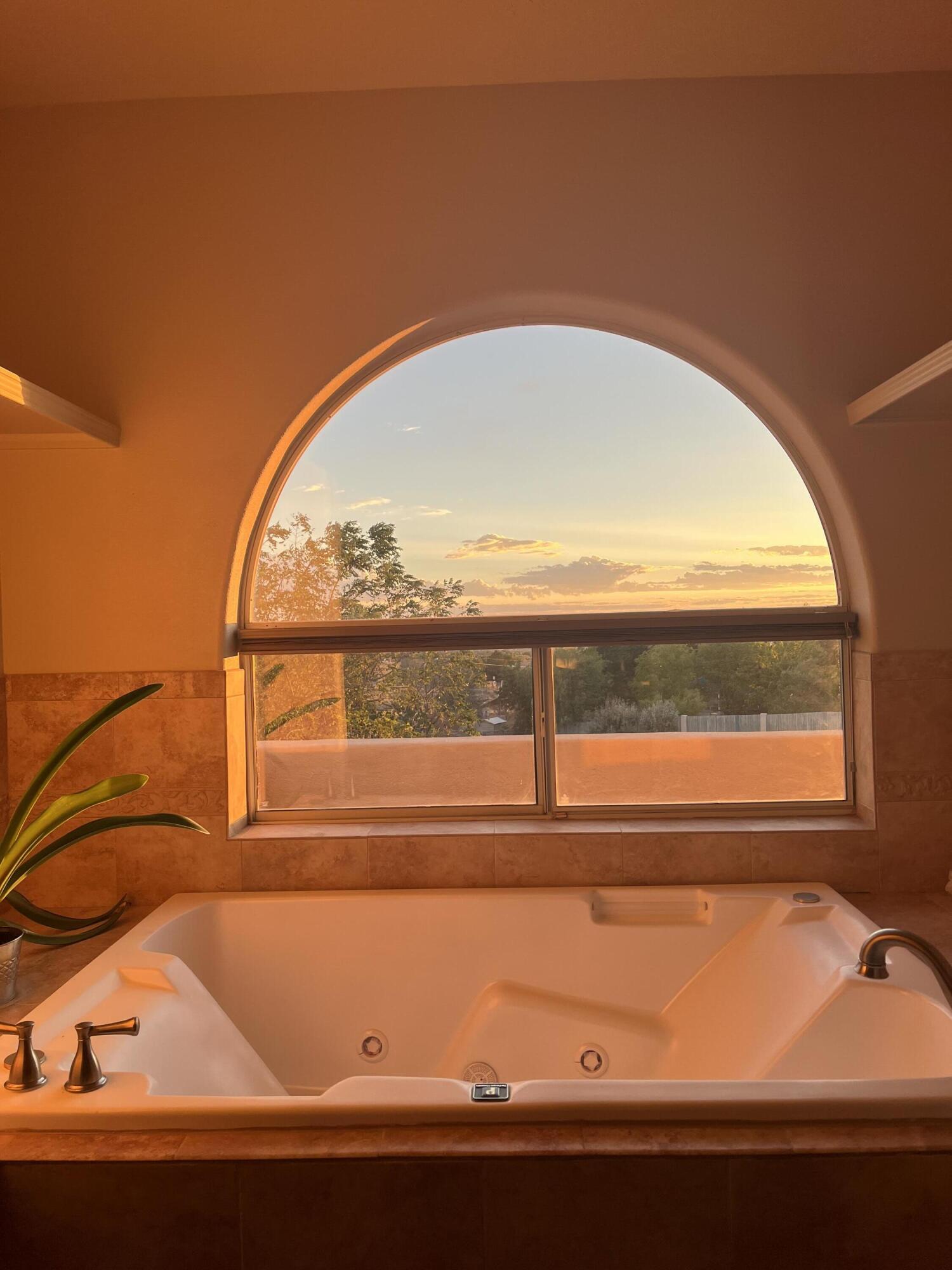 11316 San Rafael Avenue NE