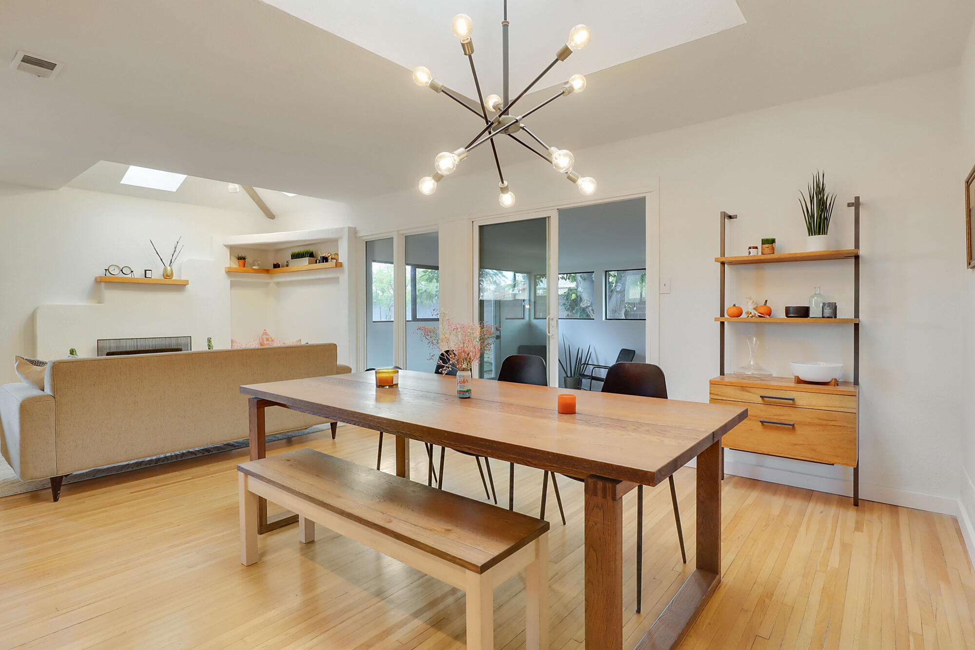 3130 Carolina Street NE