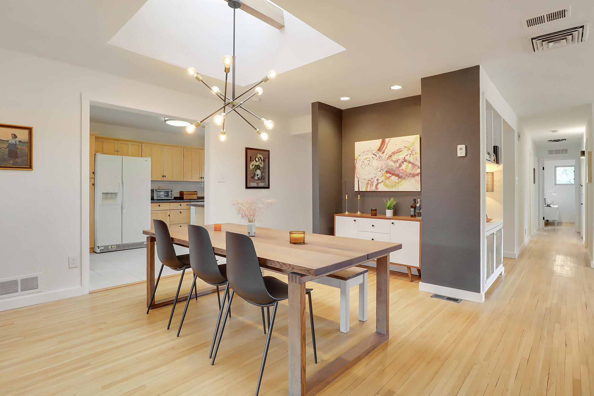 3130 Carolina Street NE