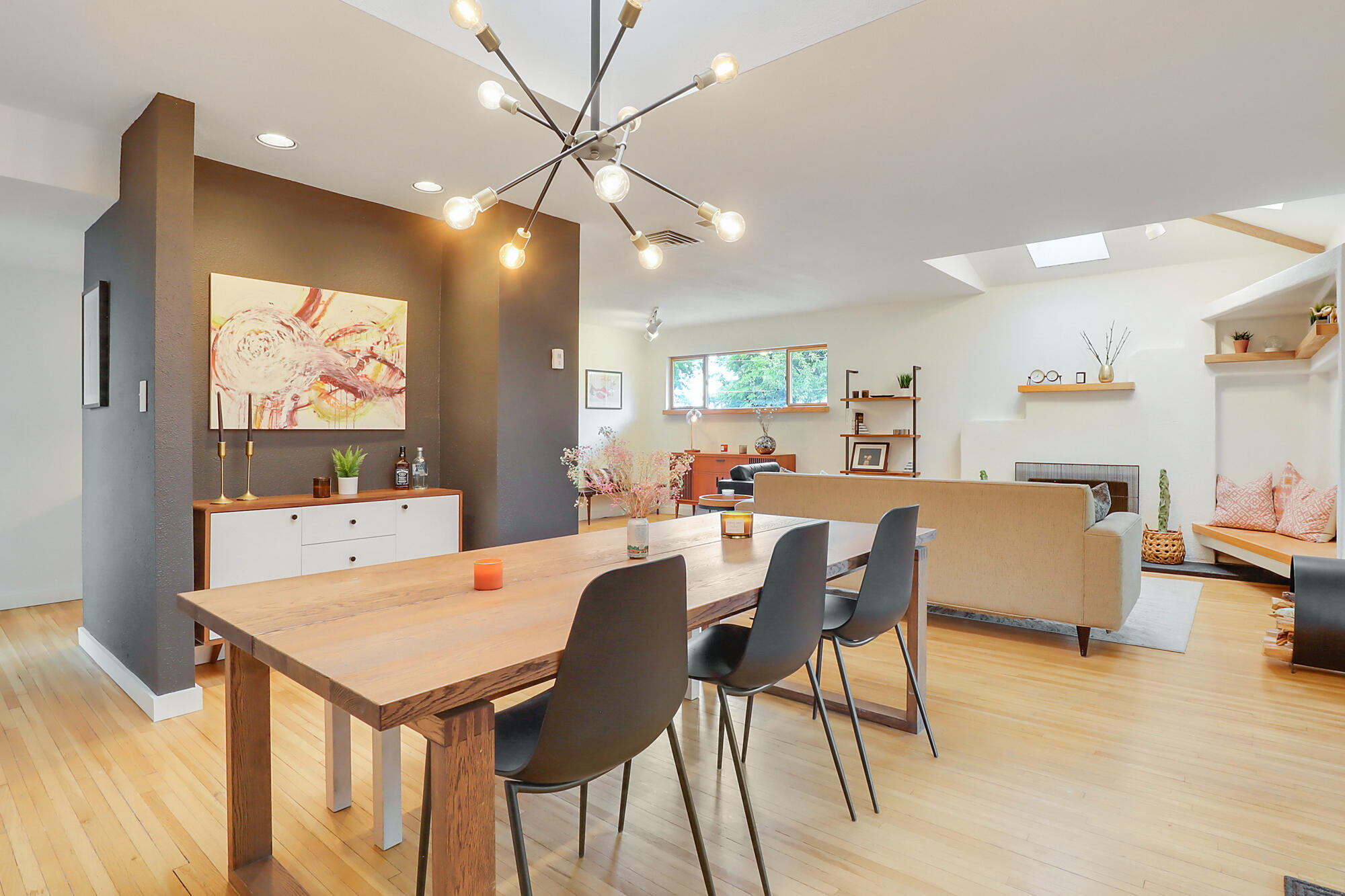 3130 Carolina Street NE