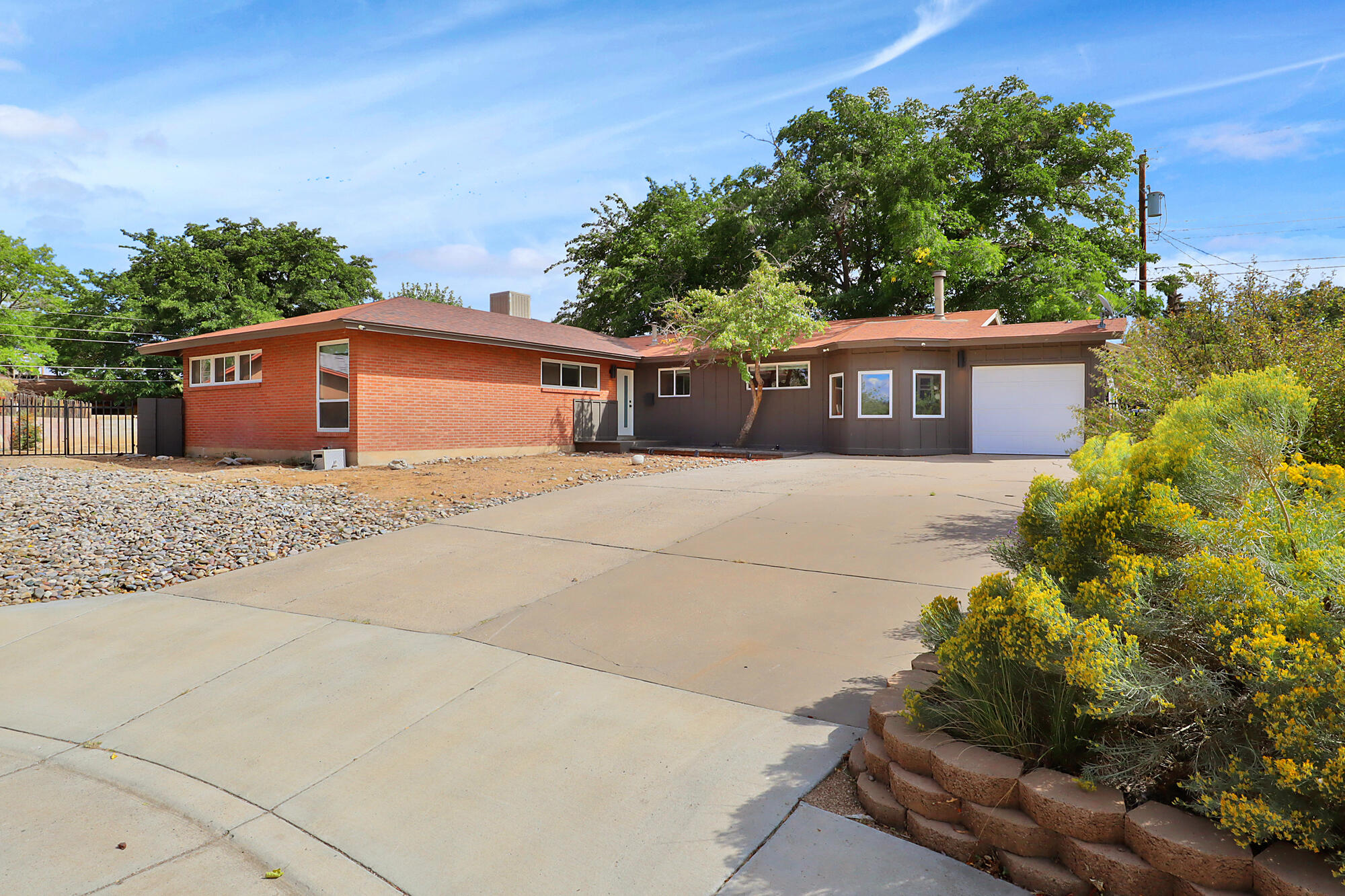 3130 Carolina Street NE