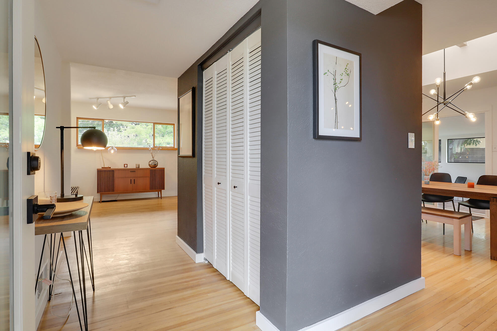 3130 Carolina Street NE