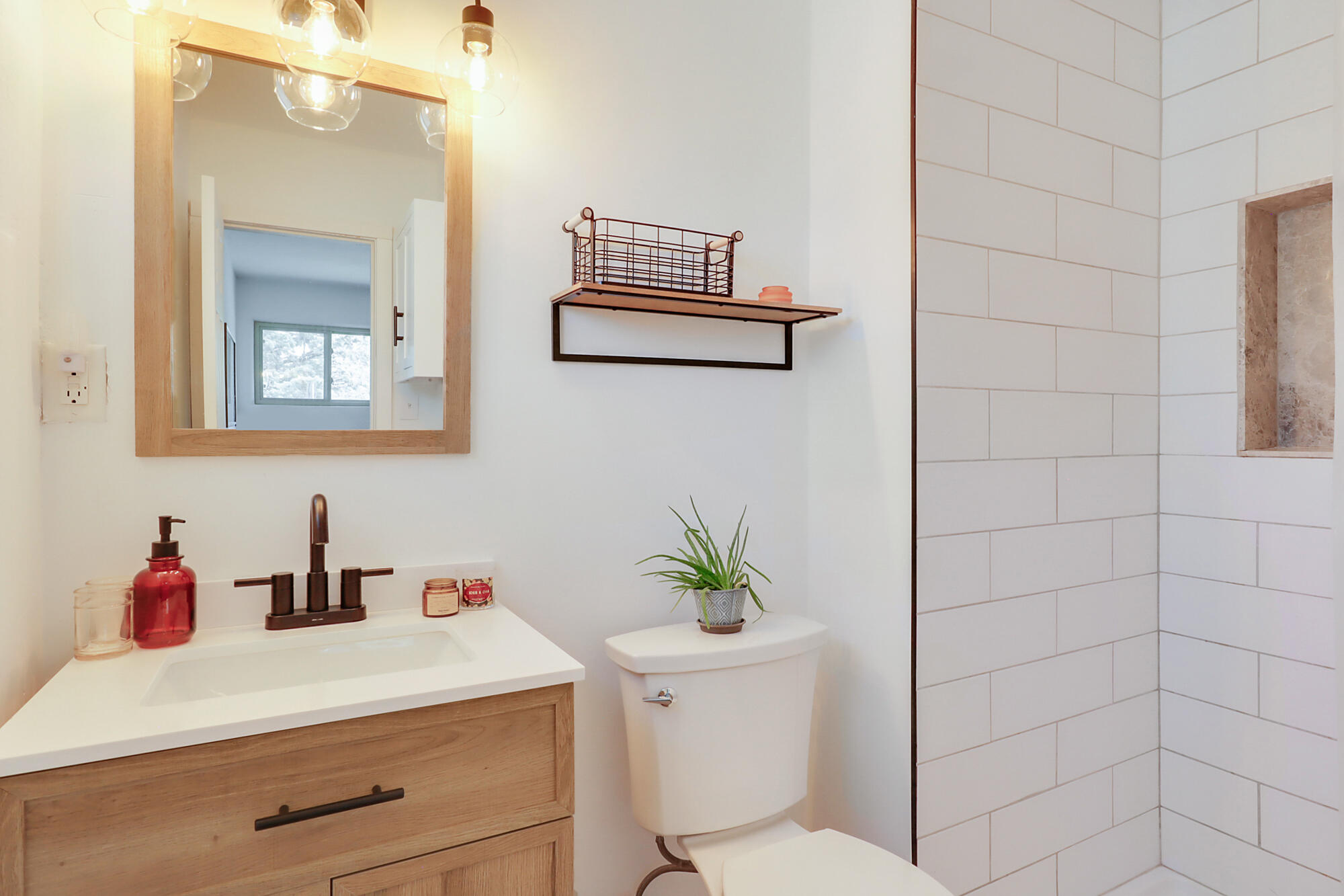 3130 Carolina Street NE