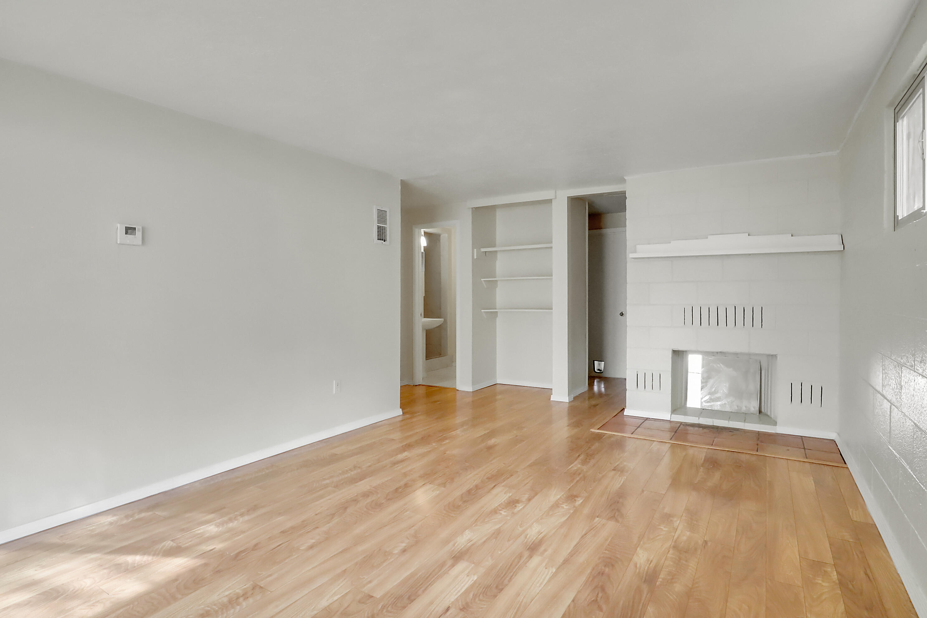 1821 Carol Street NE