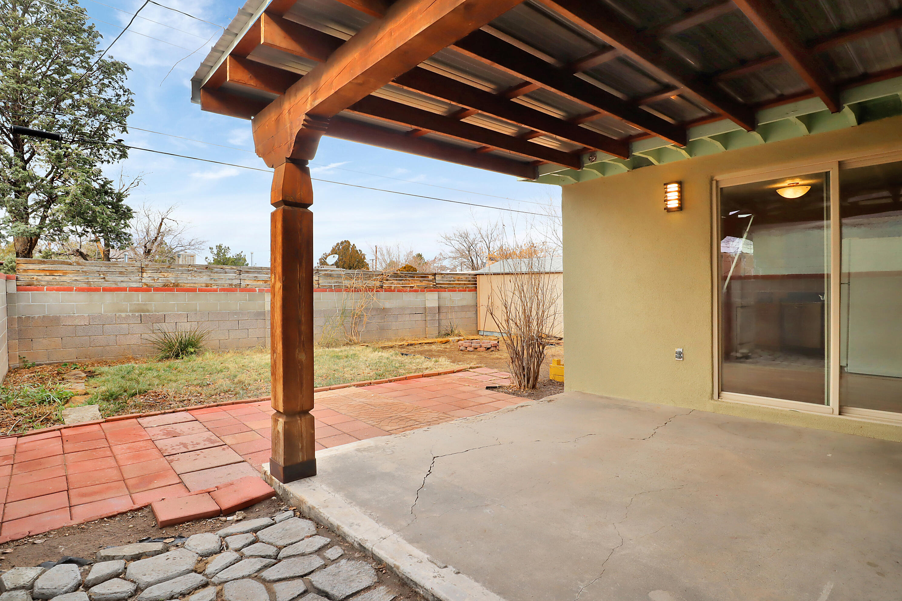 1821 Carol Street NE