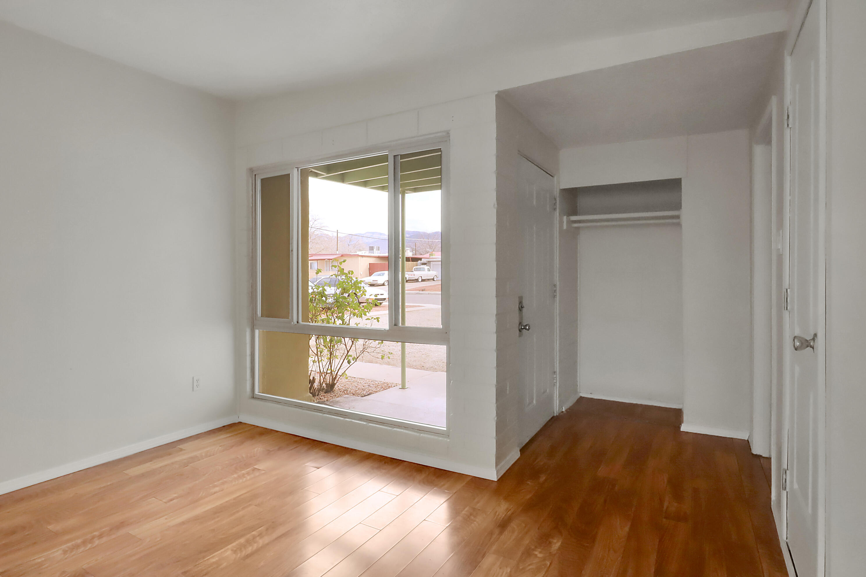 1821 Carol Street NE