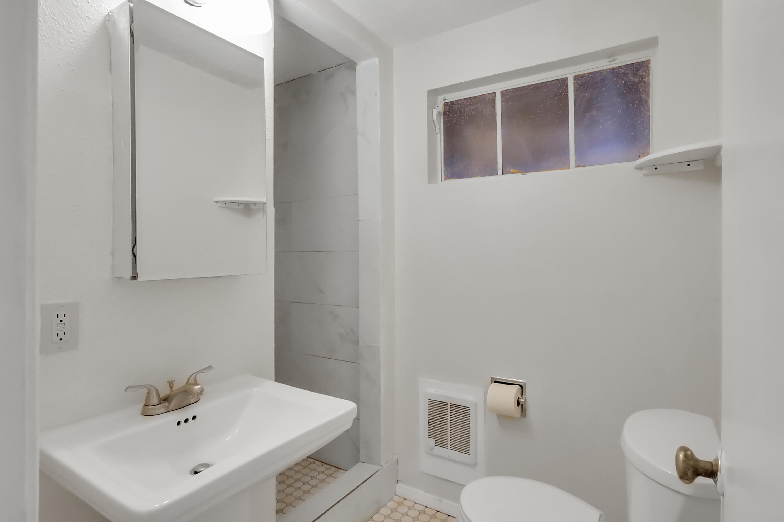 1821 Carol Street NE