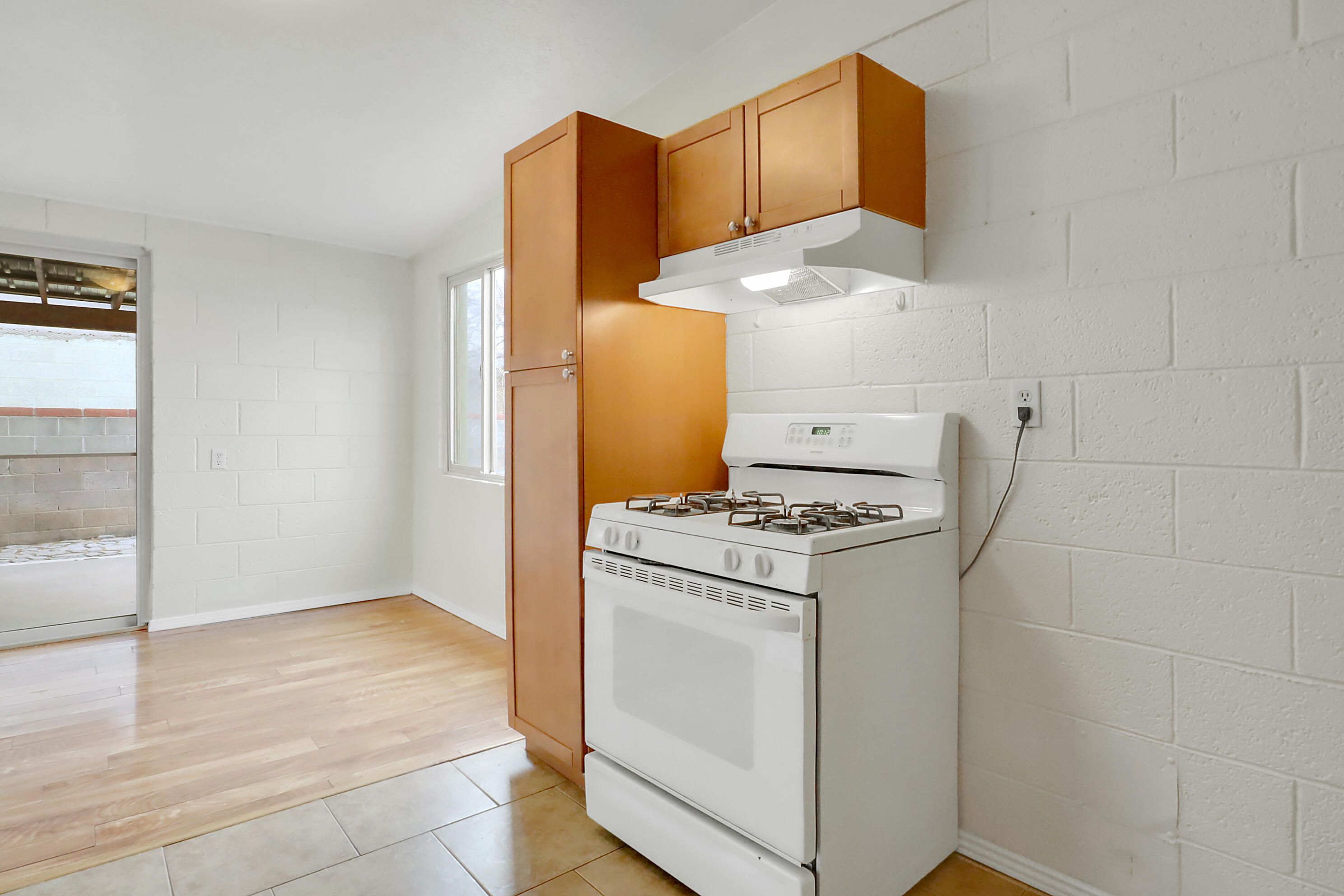 1821 Carol Street NE