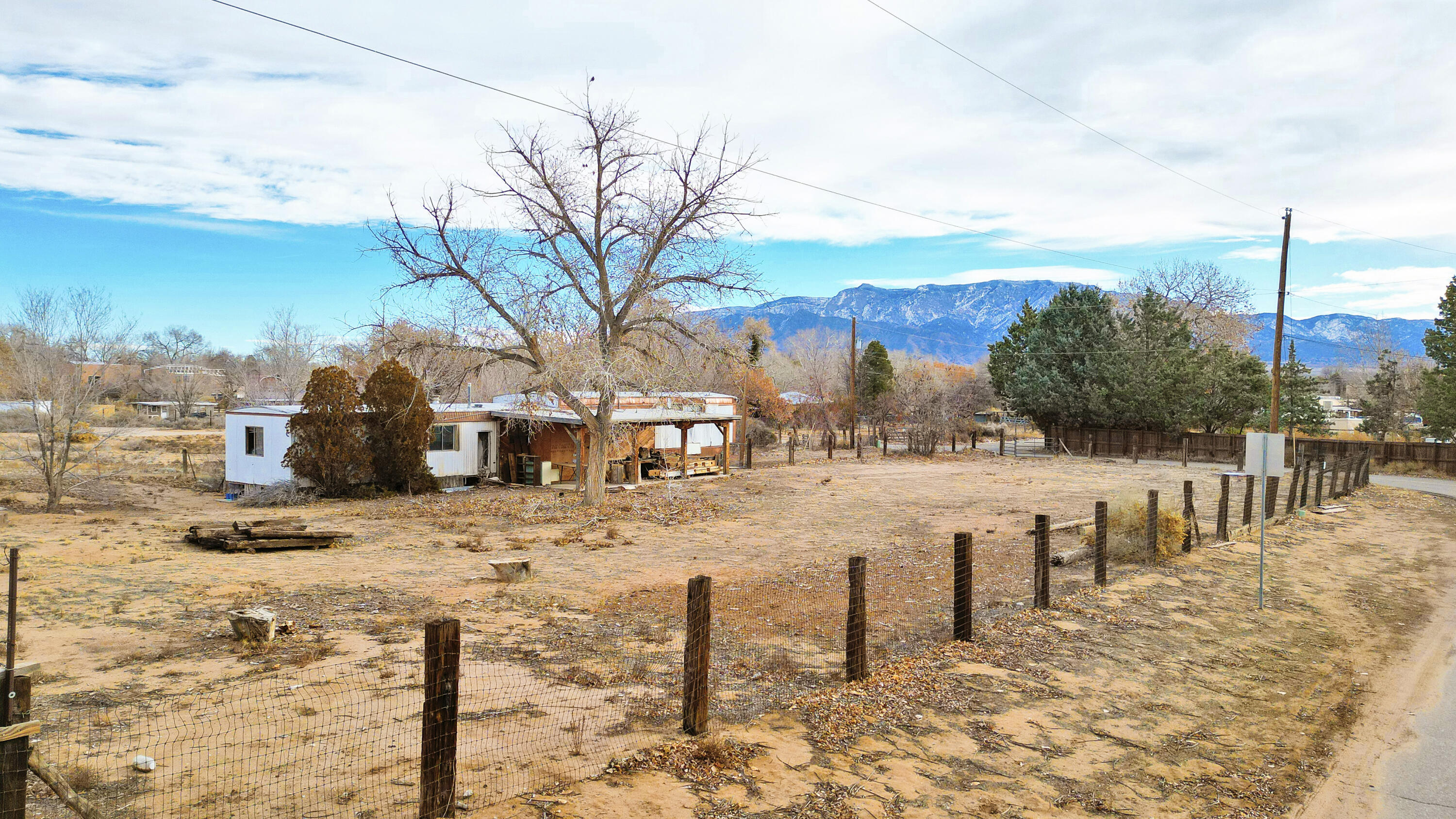 595 Mountain Shadows Road