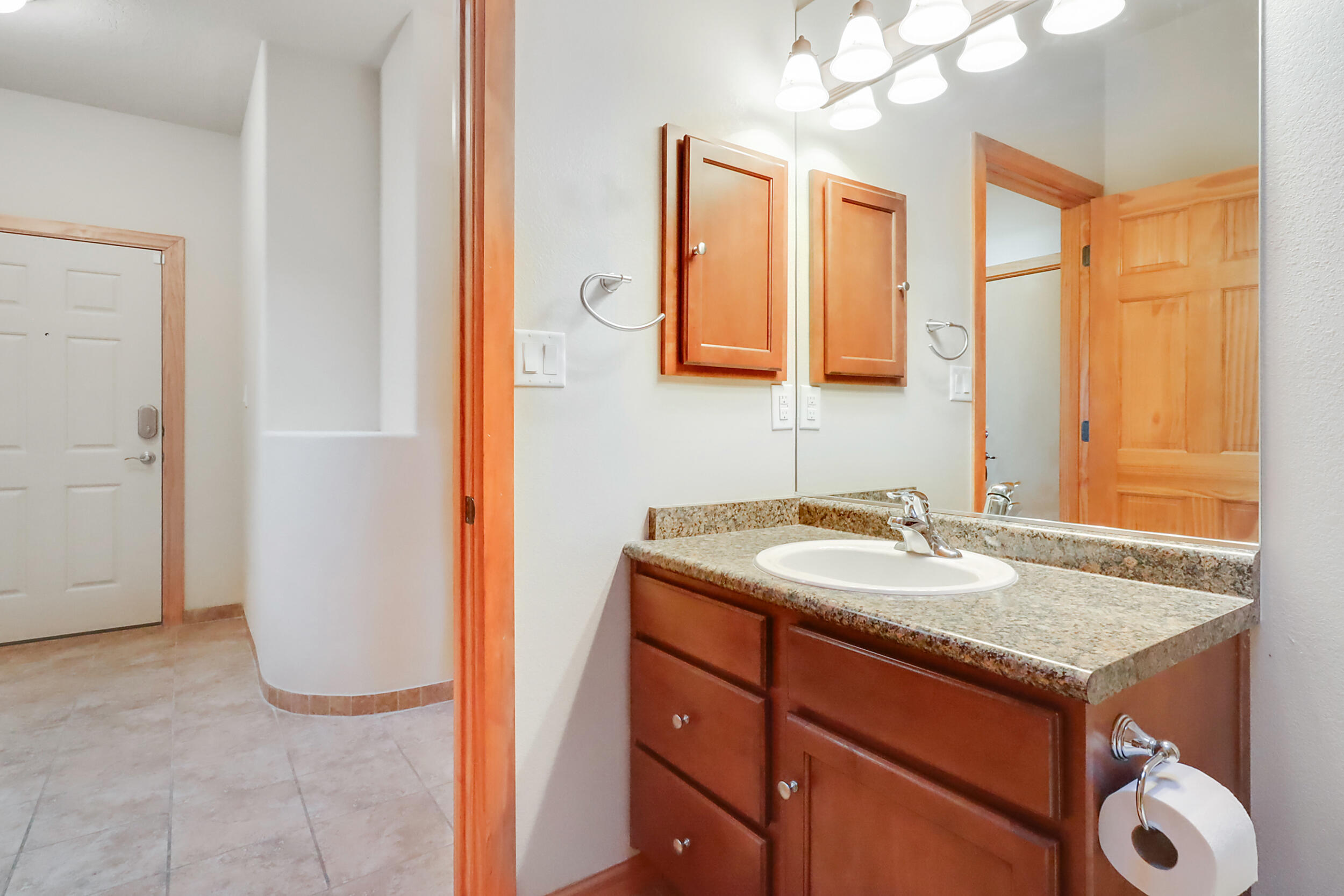 3747 Ridge Pointe Loop NE