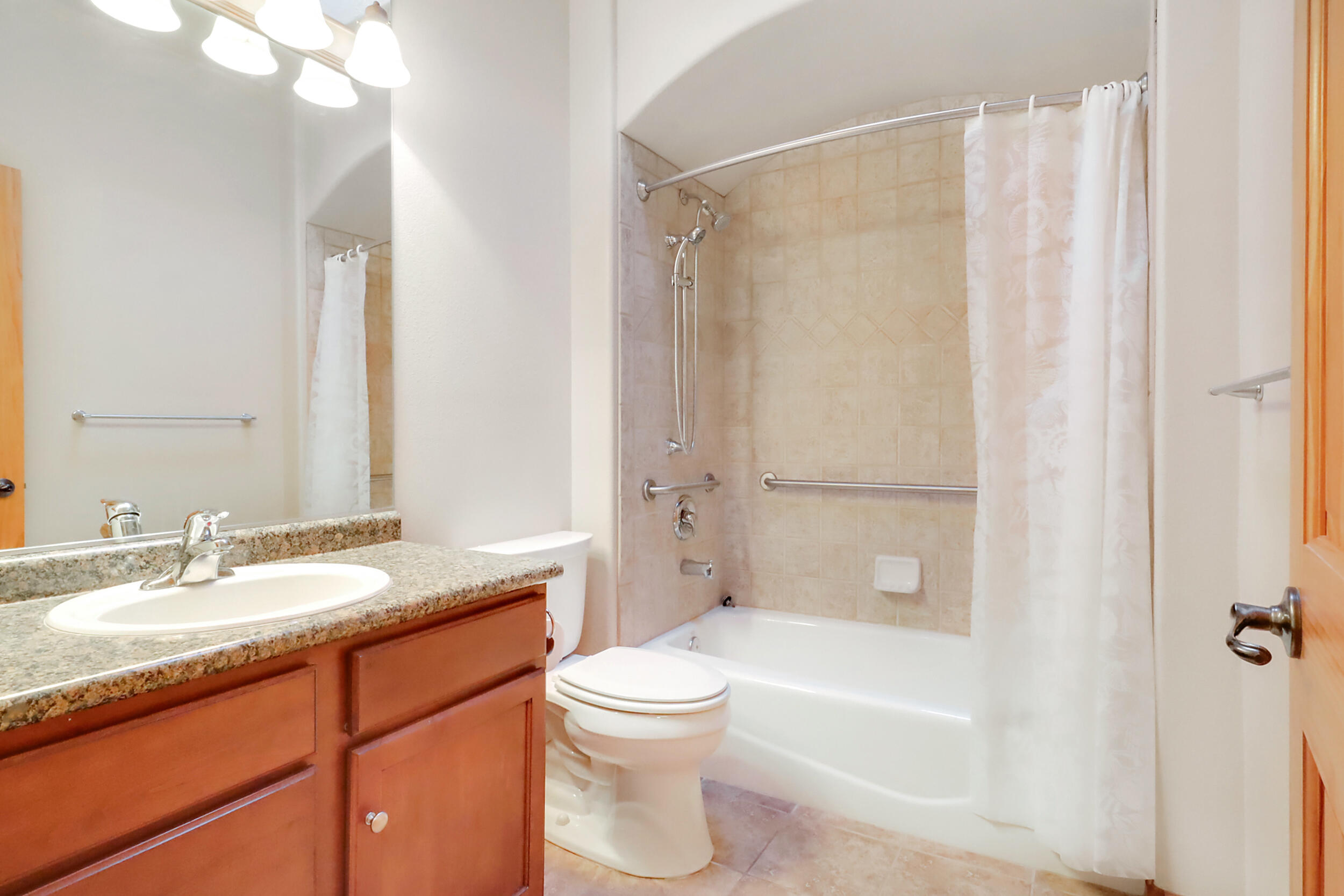 3747 Ridge Pointe Loop NE