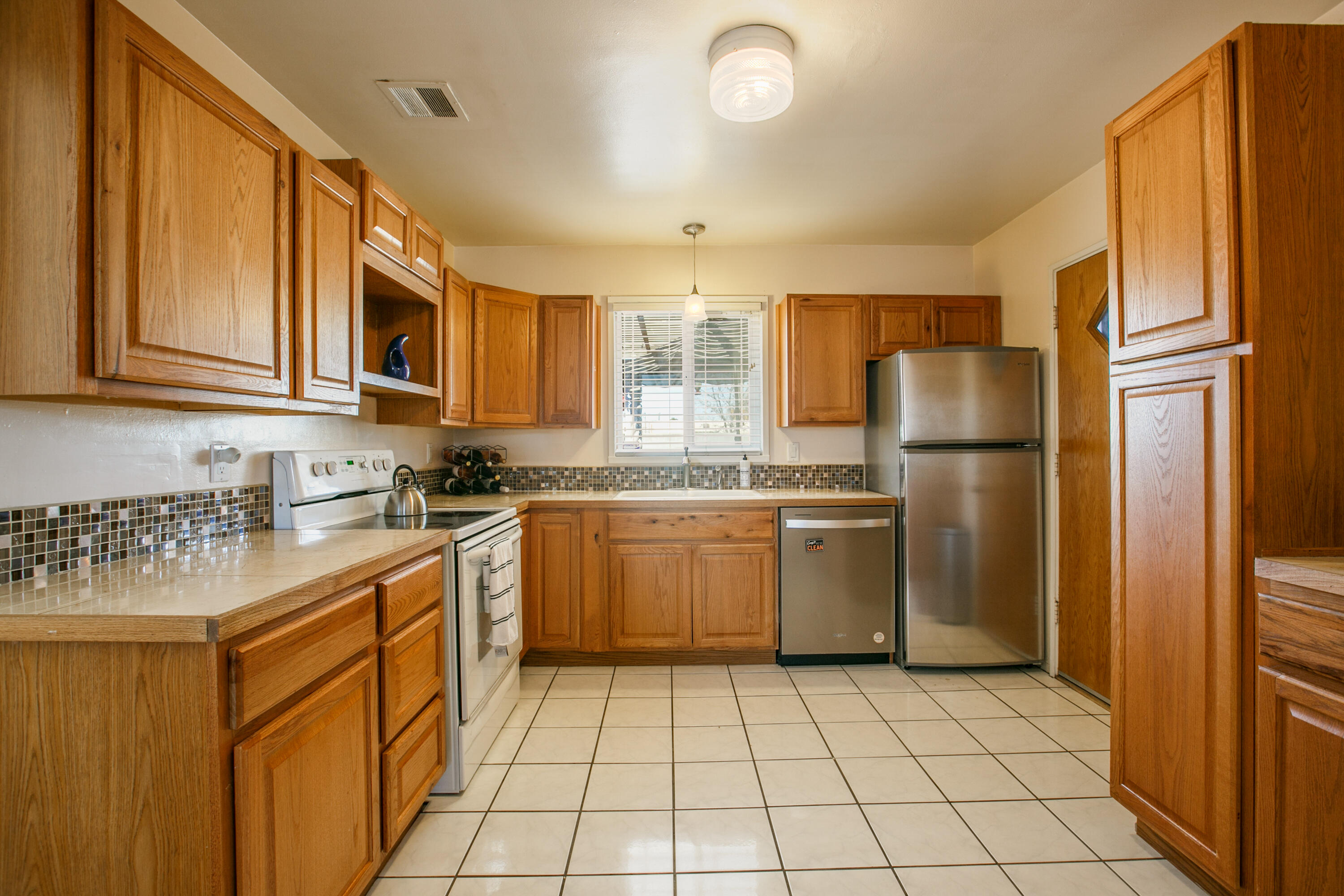 9425 Parsifal Place NE