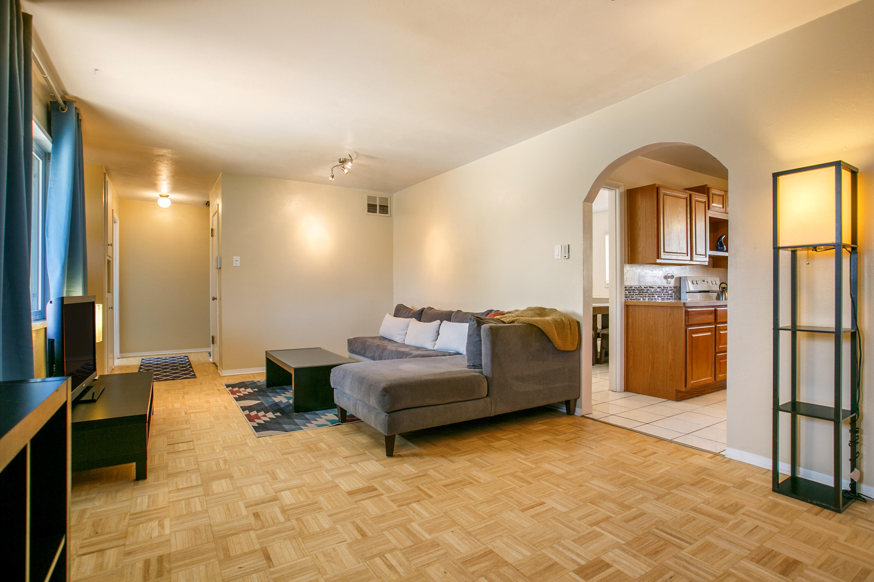 9425 Parsifal Place NE