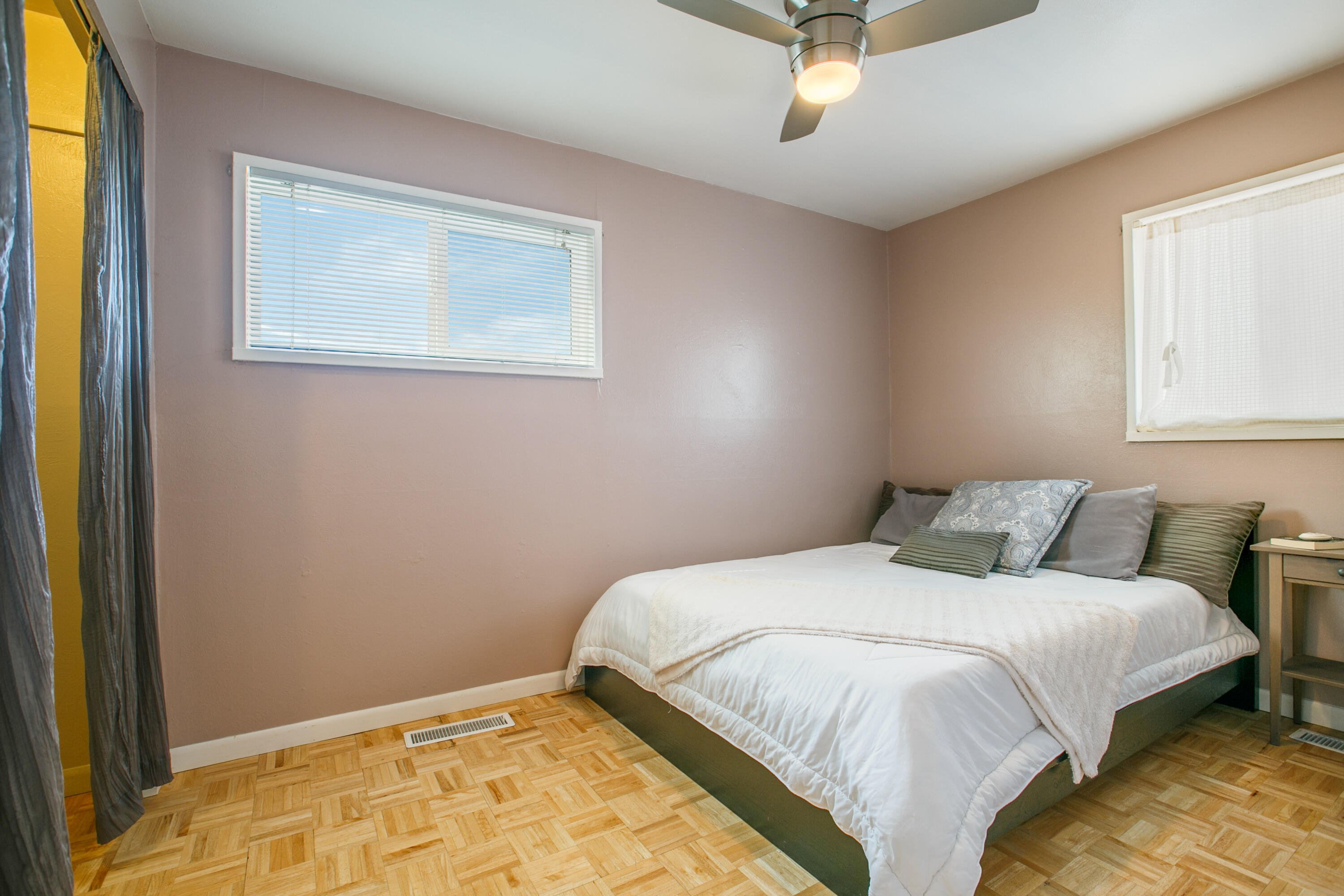 9425 Parsifal Place NE