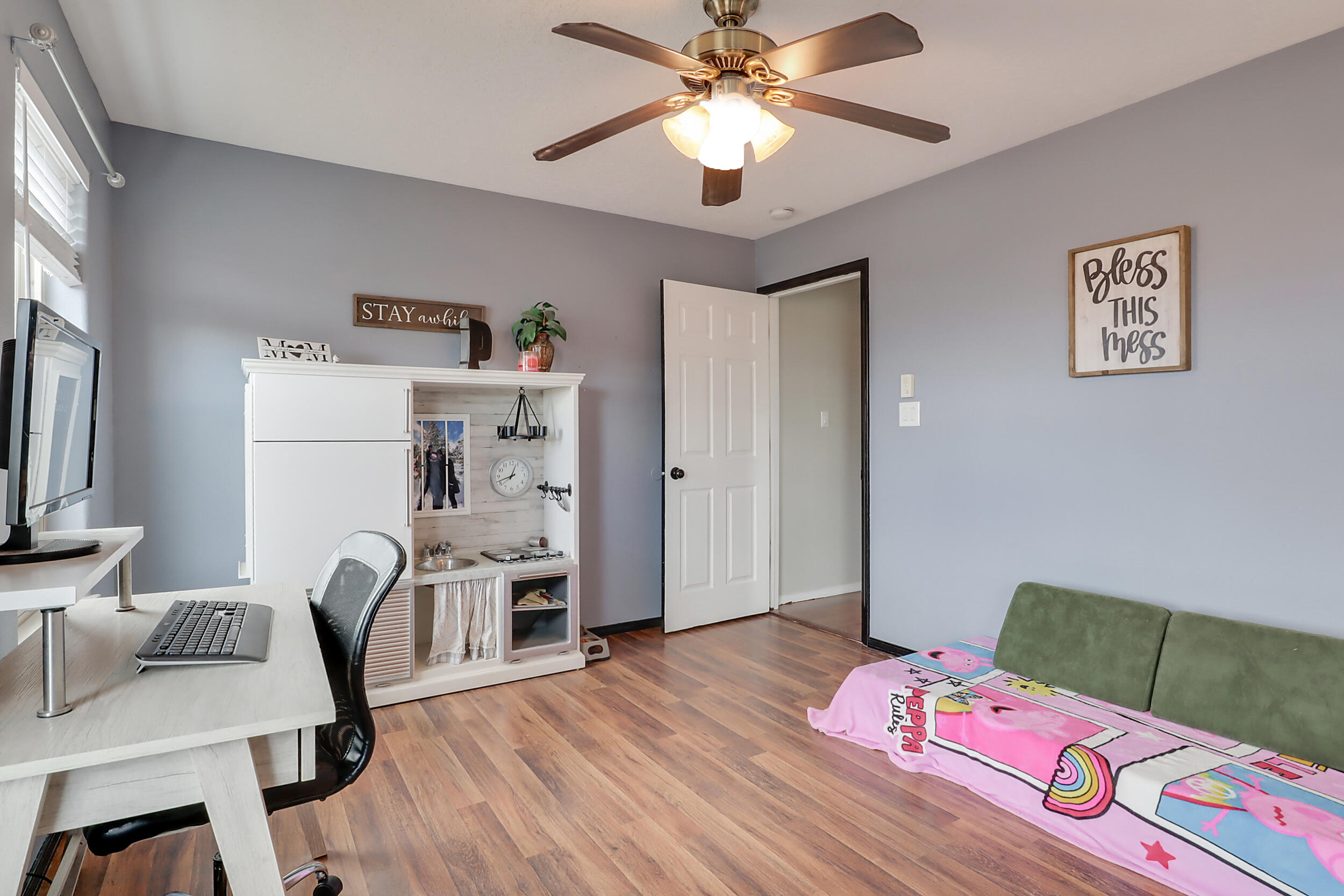 1116 11th Street SE