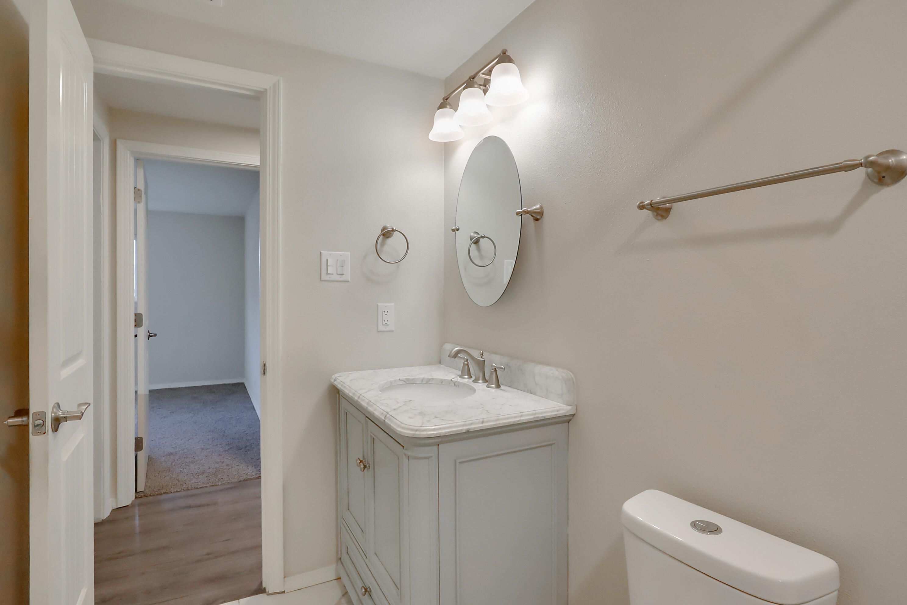 11521 Mahlon Avenue NE