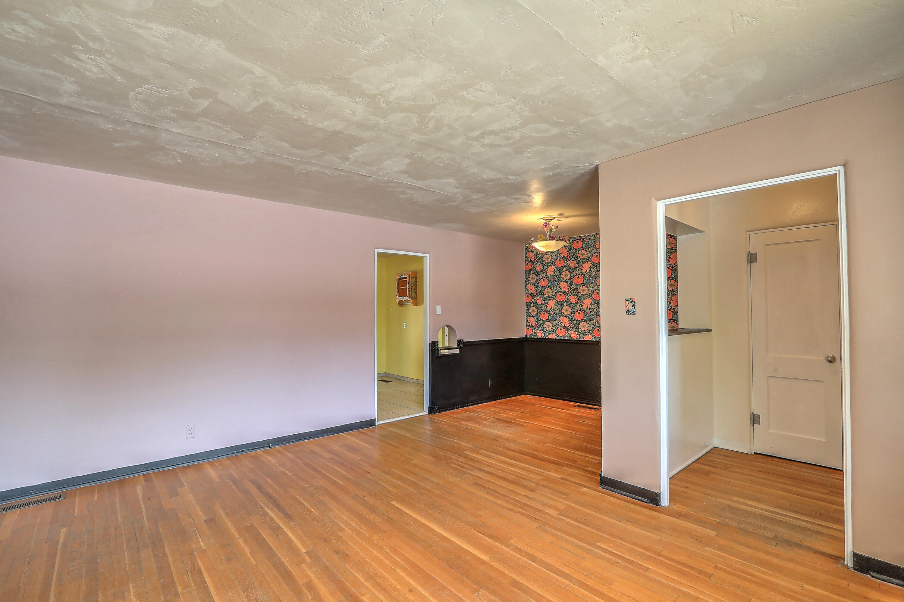 1013 Quincy Street SE