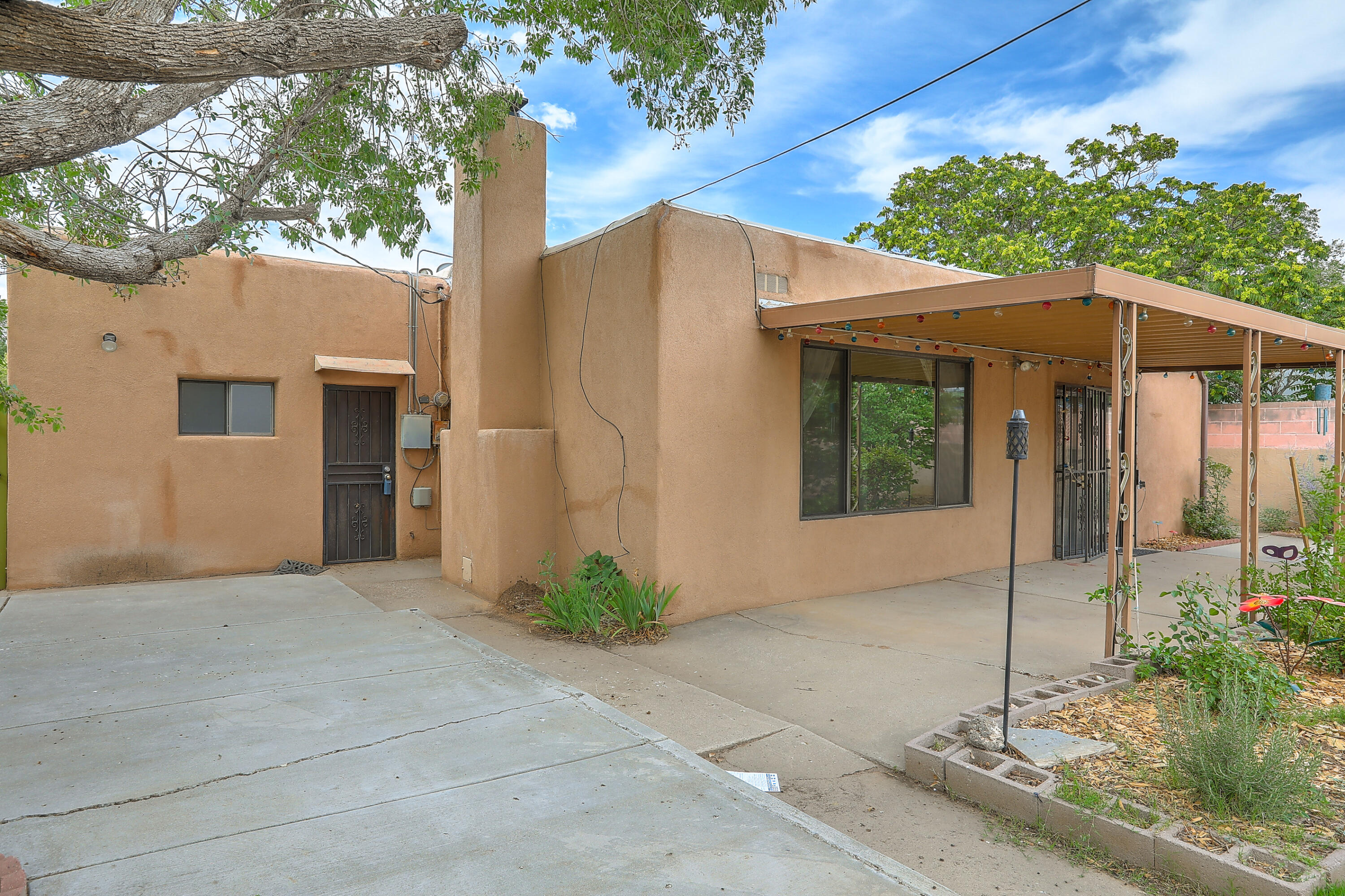 1013 Quincy Street SE