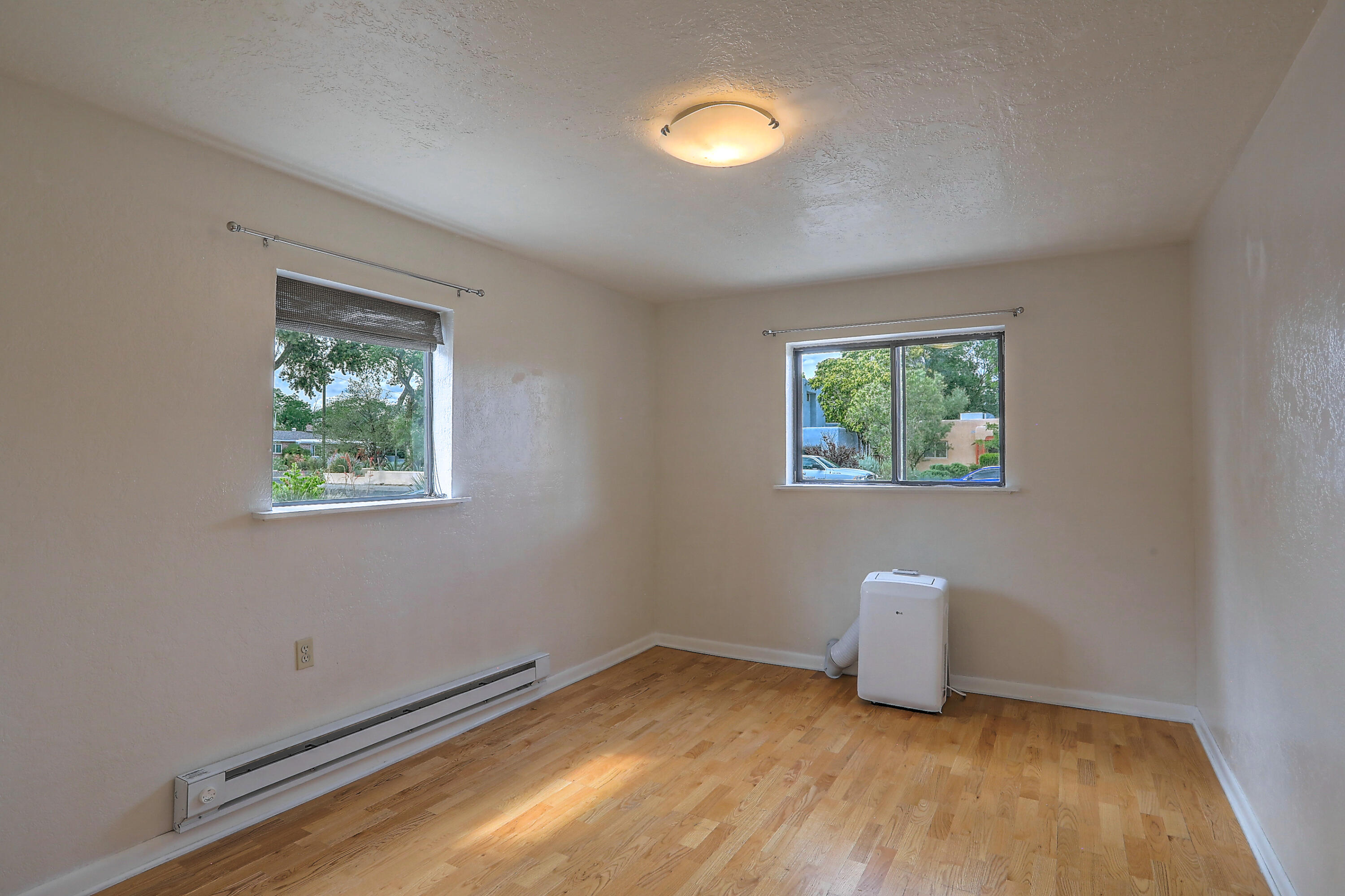 1013 Quincy Street SE