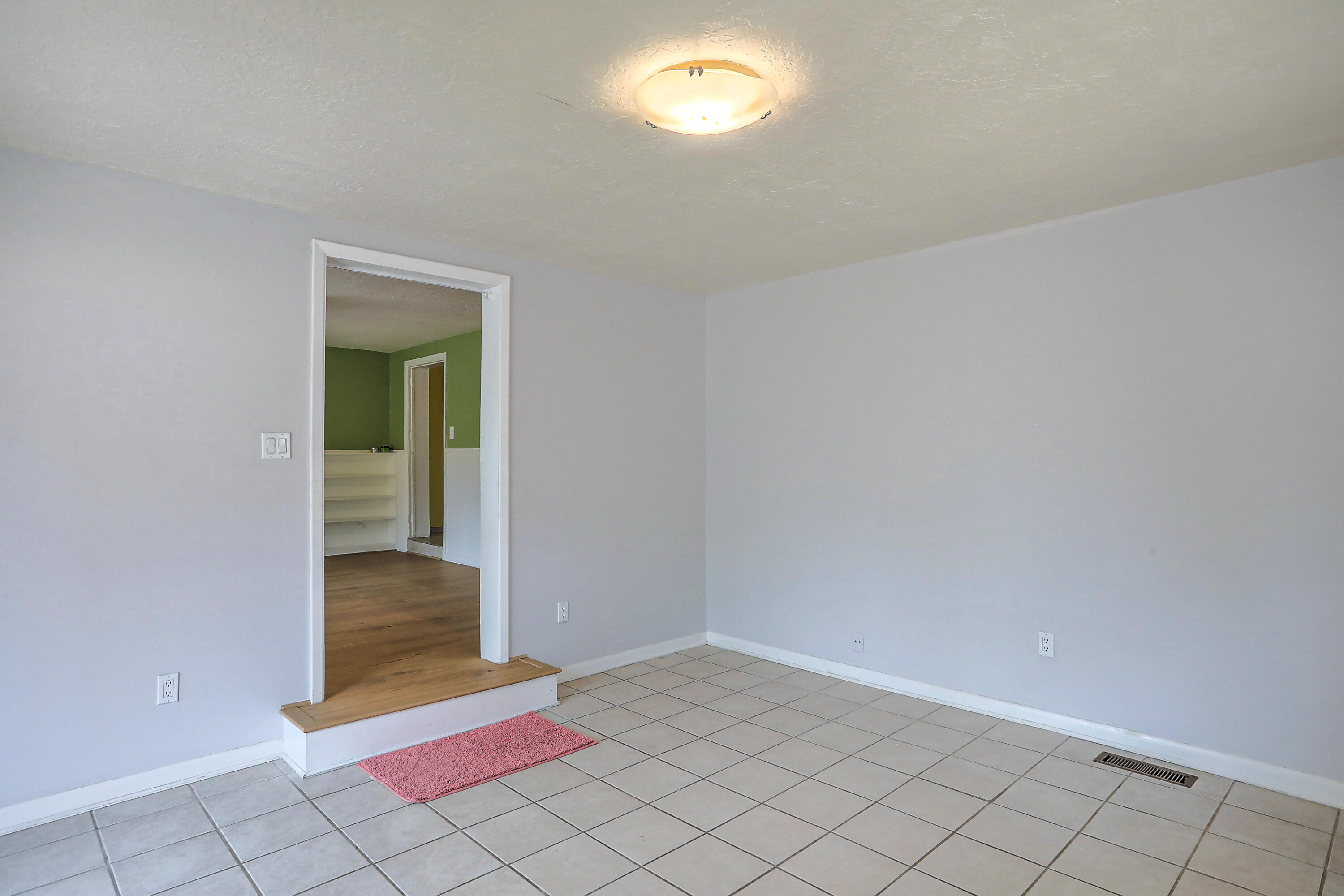 1013 Quincy Street SE