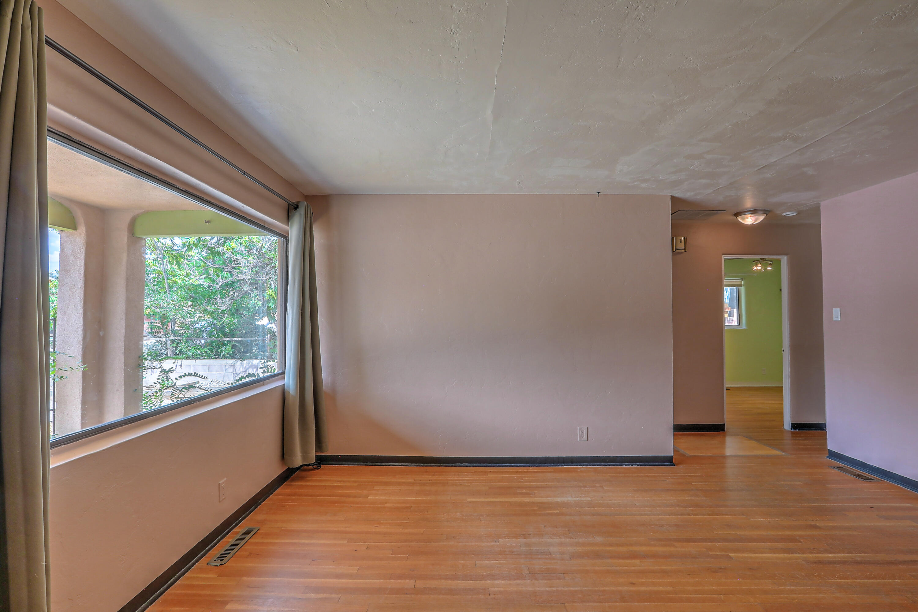 1013 Quincy Street SE